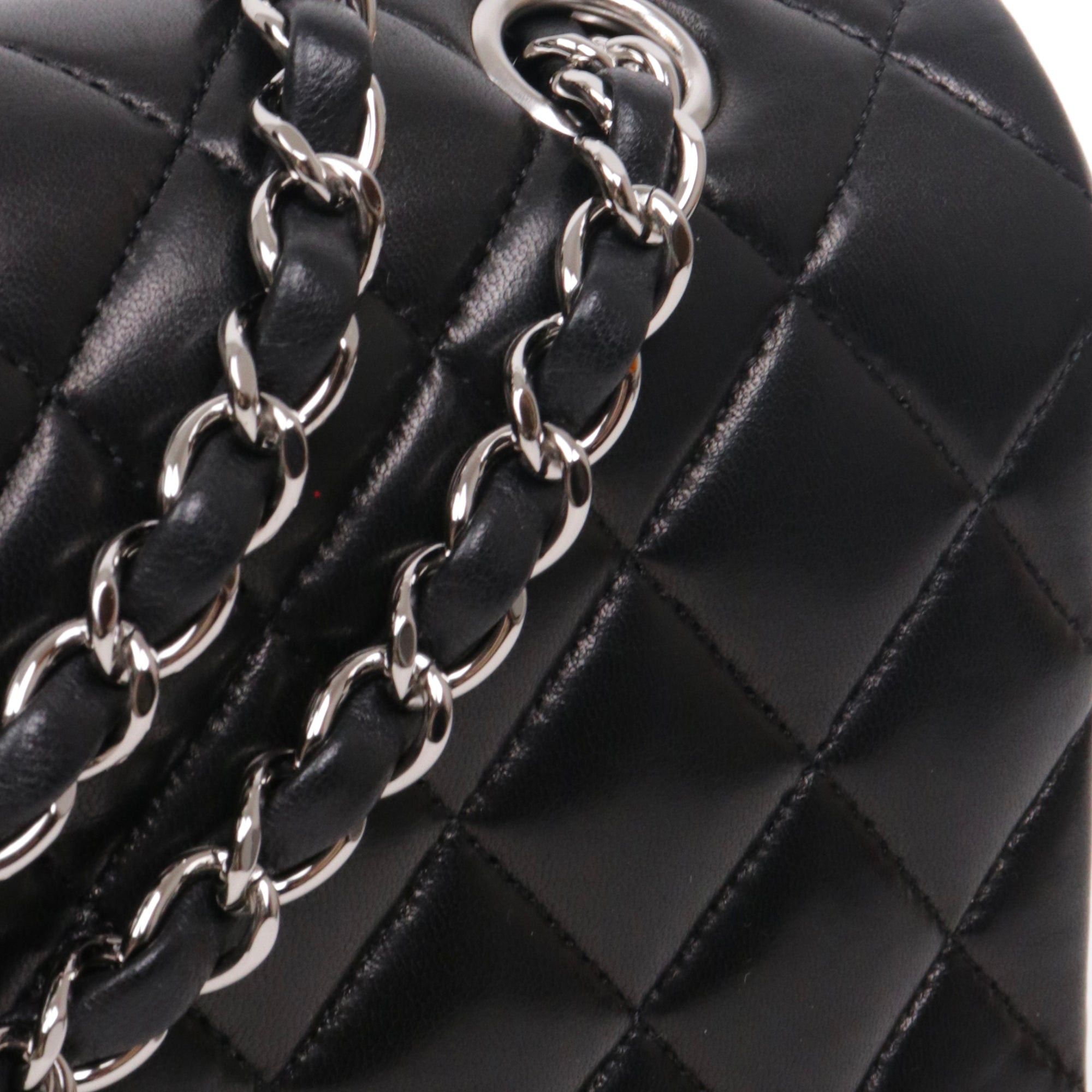 Chanel CHANEL - Chanel Classique/Timeless Chanel 11.12 double flap handbag in black smooth leather Size ONE SIZE - 7 Thumbnail