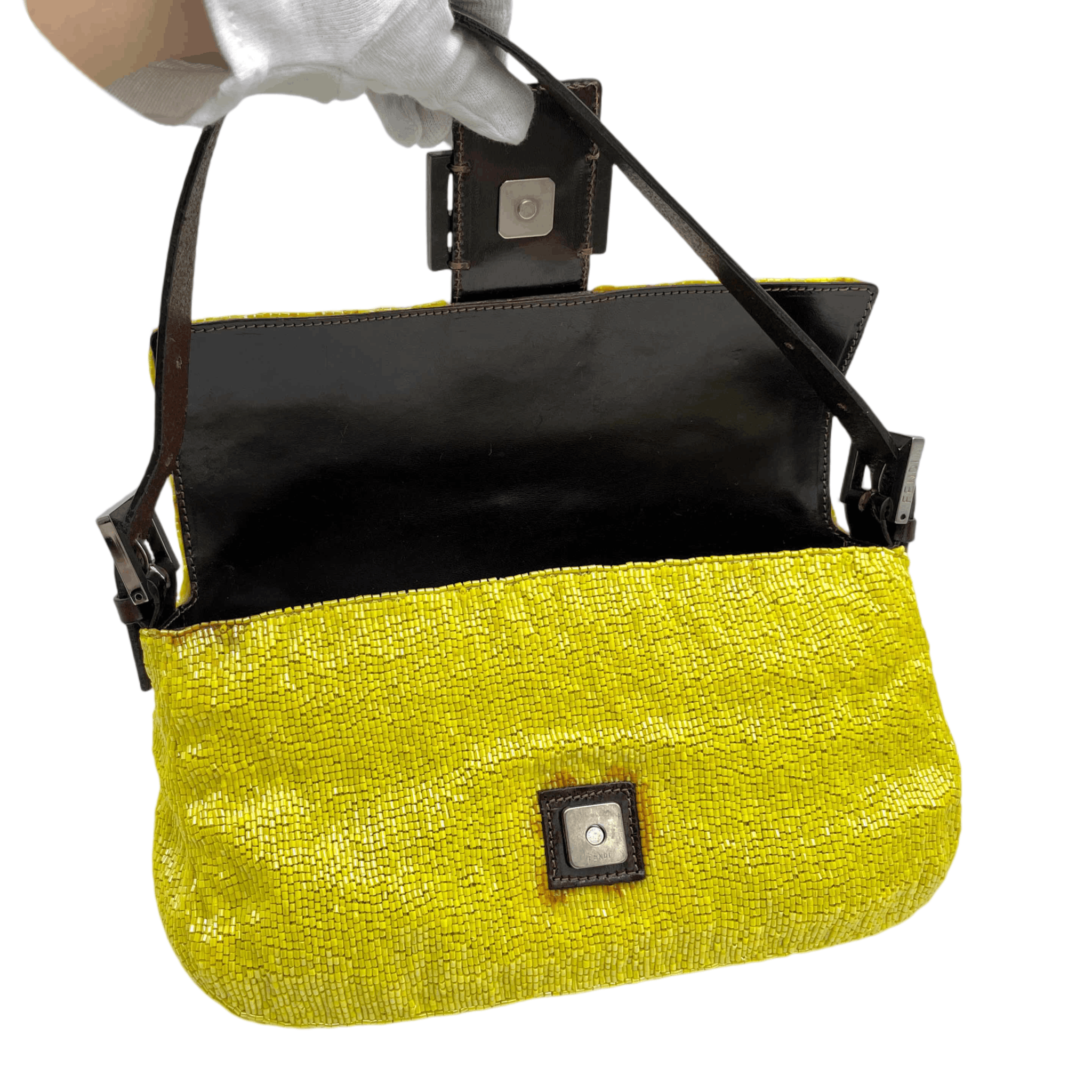 Fendi Fendi Bead Embroidered Mamma Bucket Pm Shoulder Bag Size ONE SIZE - 10 Thumbnail