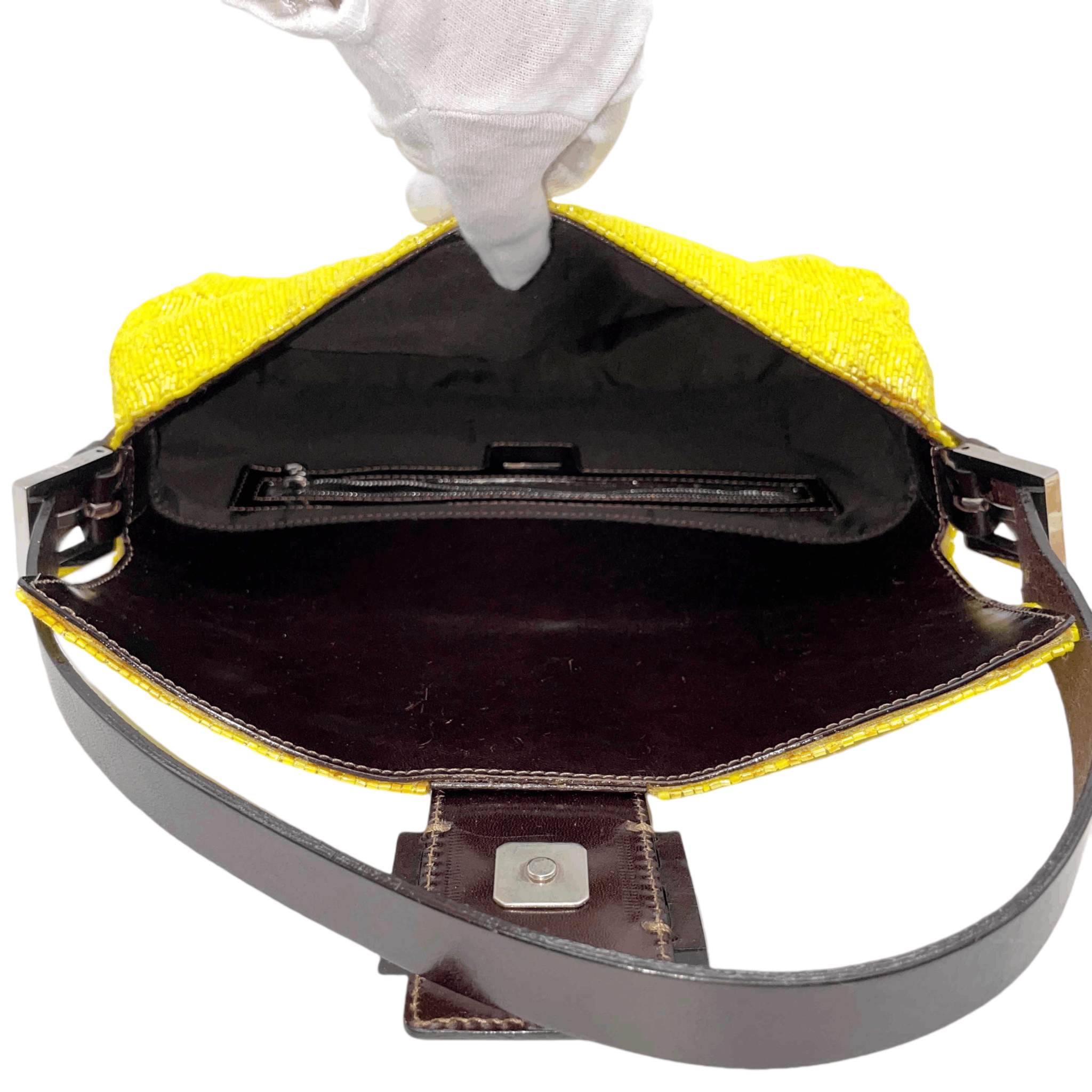 Fendi Fendi Bead Embroidered Mamma Bucket Pm Shoulder Bag Size ONE SIZE - 11 Thumbnail