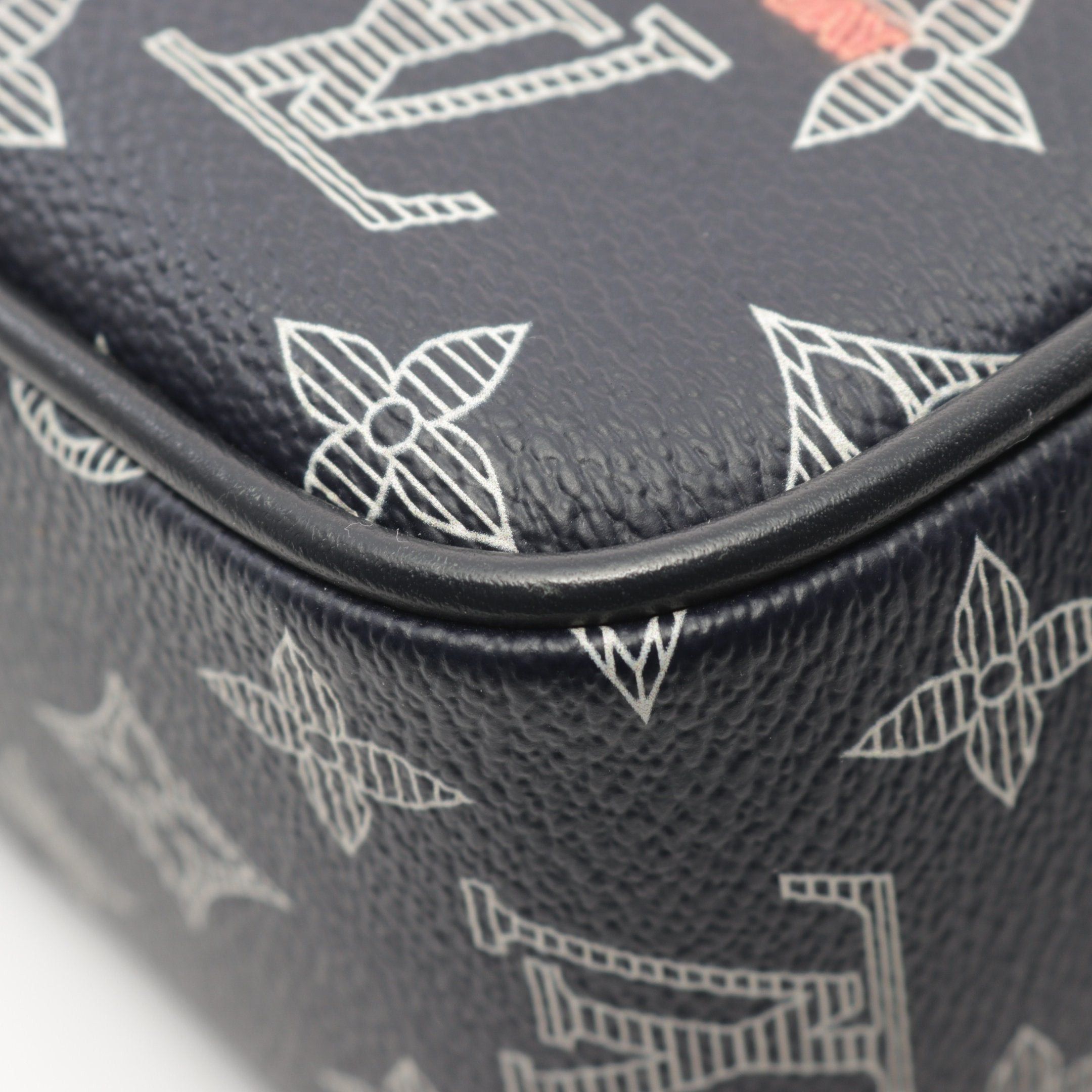 Louis Vuitton Louis Vuitton Danube Pm Monogram Ink Upside Down Shoulder Bag Leather Navy Red White Size ONE SIZE - 7 Thumbnail