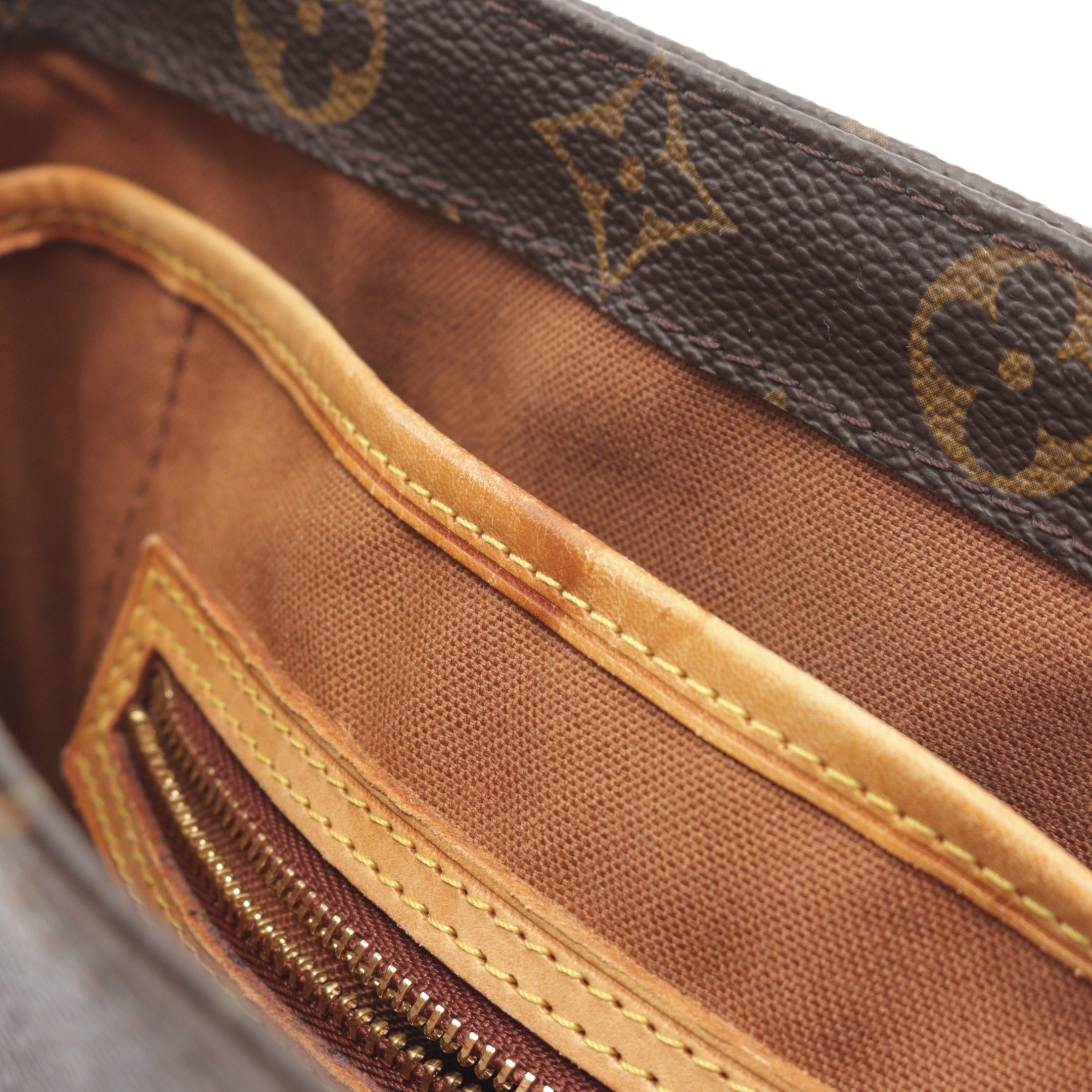 Louis Vuitton Louis Vuitton Vavin Pm Monogram Handbag Leather Brown Size ONE SIZE - 9 Thumbnail