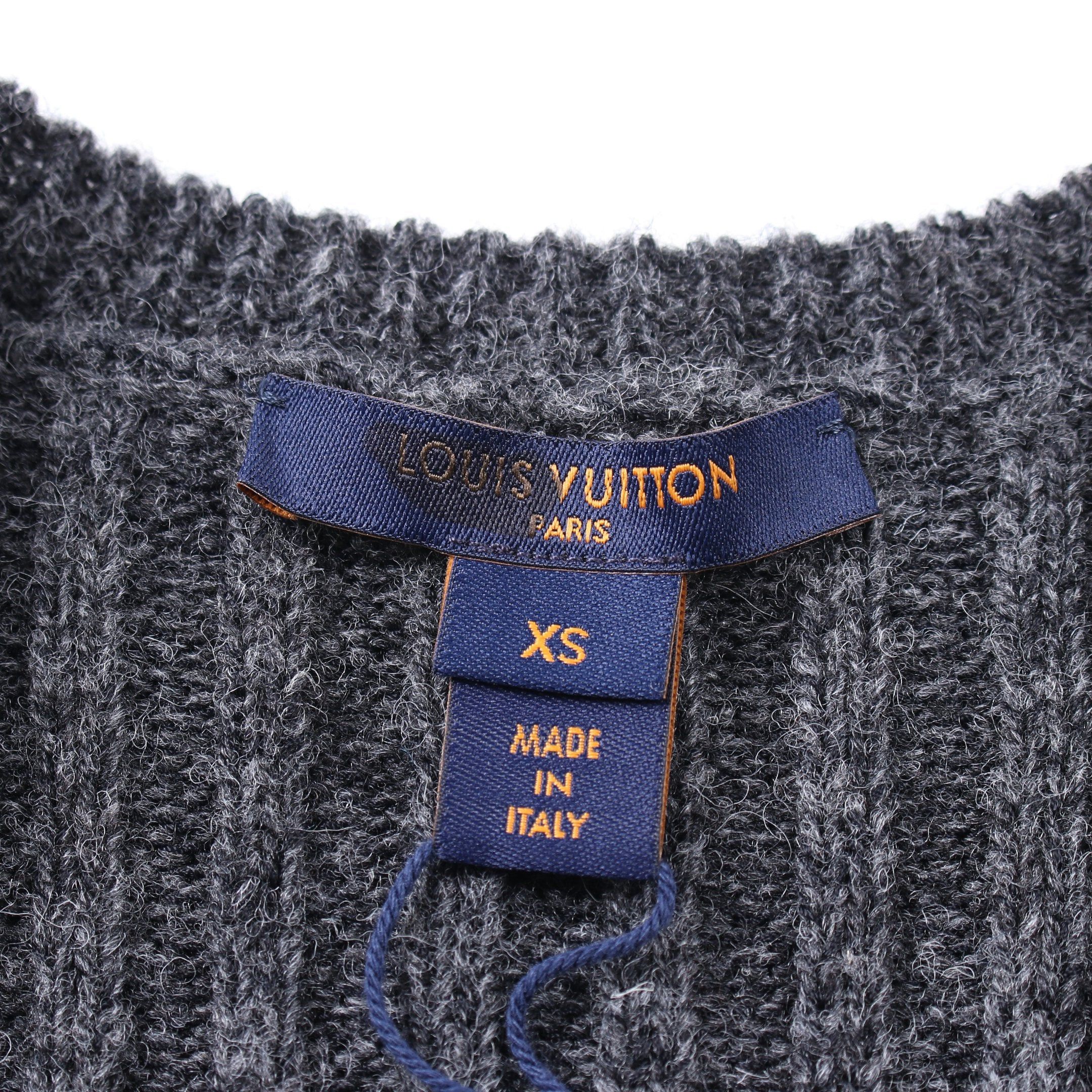 Louis Vuitton Louis Vuitton Knit Vest Wool Nylon Gray Size ONE SIZE - 3 Thumbnail