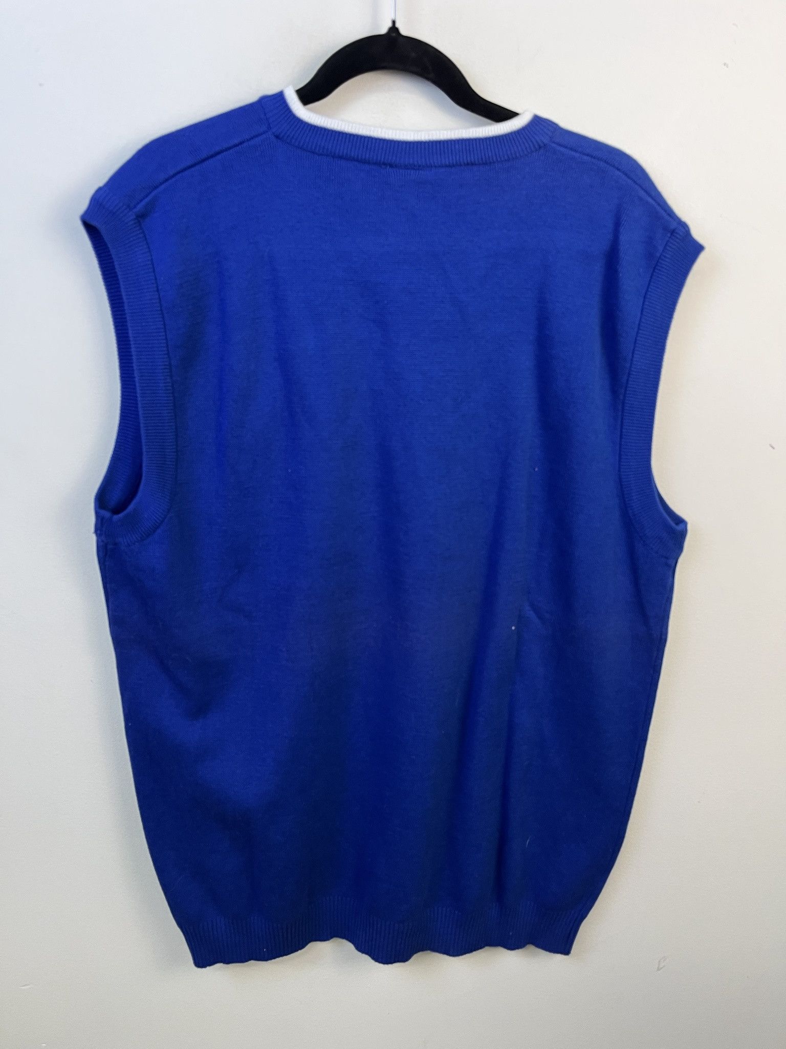 Vintage Vintage Knit Sweater 1990s Thick Knit NFL Dallas Cowboys Knit Sweater Vest Size XL Size US XL / EU 56 / 4 - 3 Thumbnail