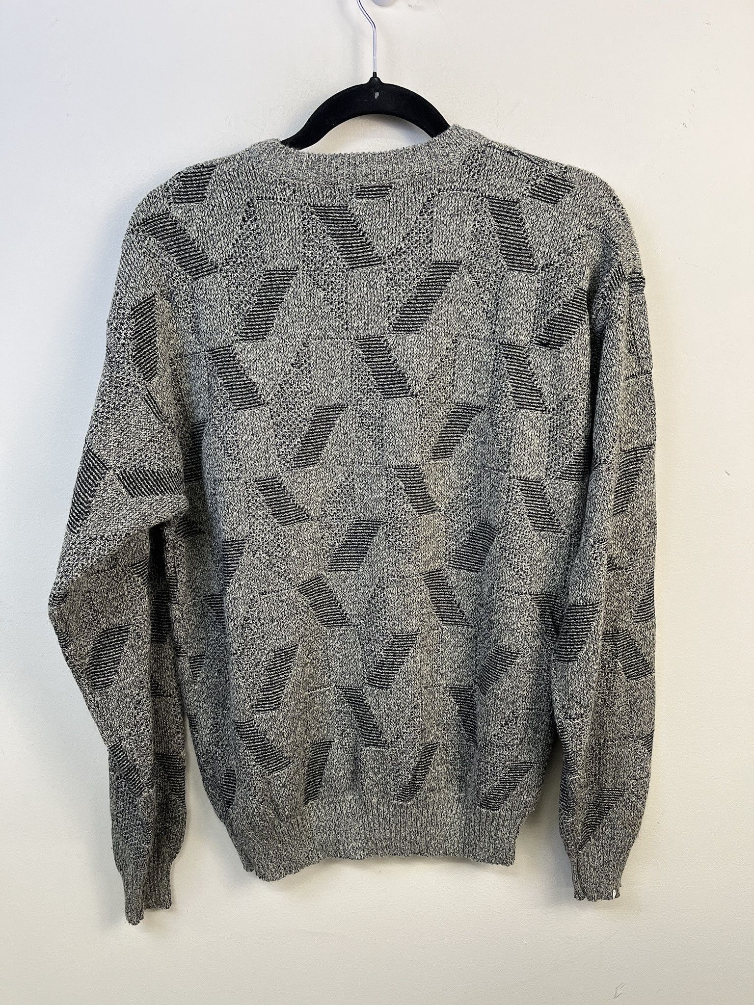 Vintage Vintage Knit Sweater 1990s Thick Knit Jt Beckett WIndswept Pattern 3D Knit Sweater Size M Size US M / EU 48-50 / 2 - 3 Thumbnail