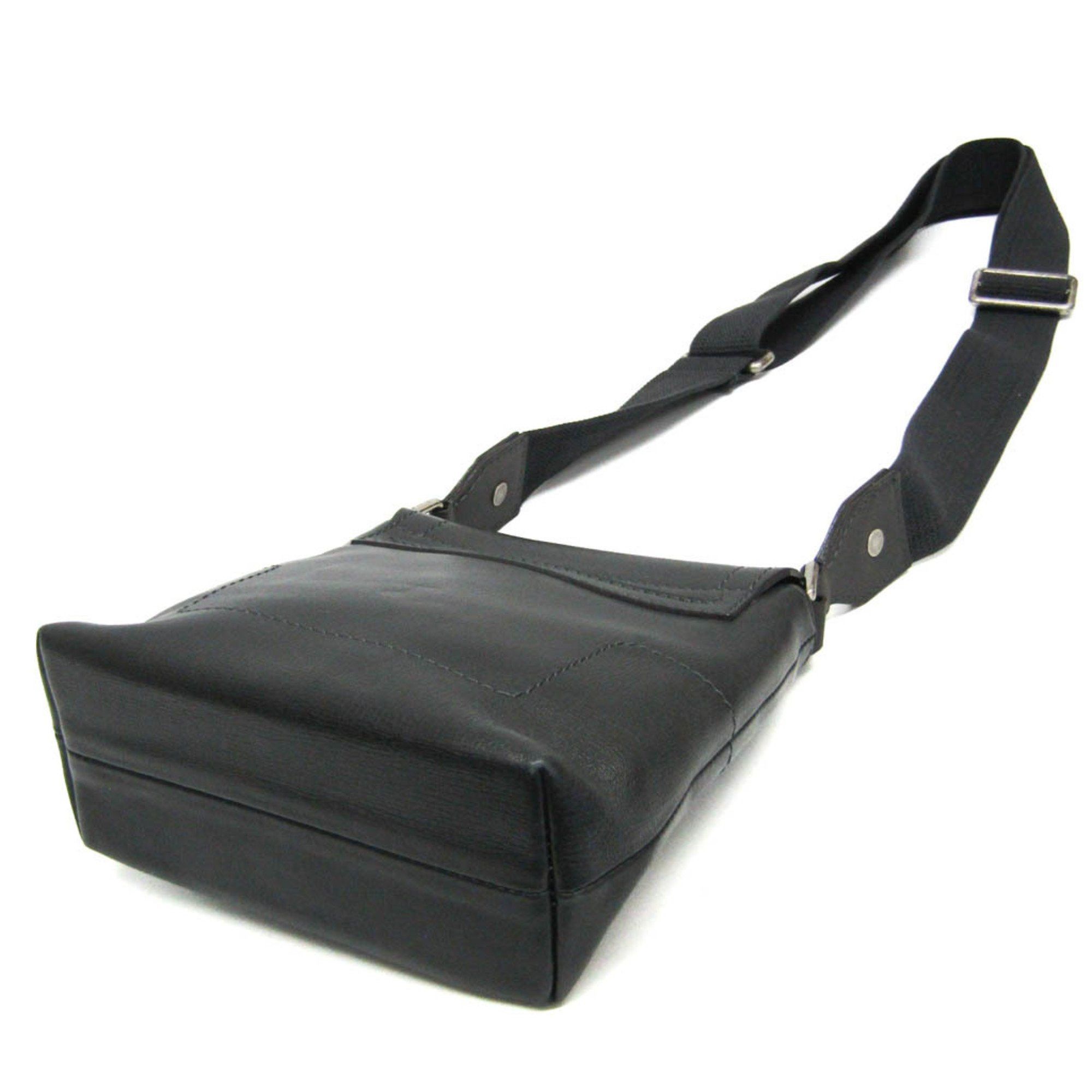 Louis Vuitton Yuma Black Leather Shoulder Bag (Pre-Owned) Size ONE SIZE - 2 Thumbnail