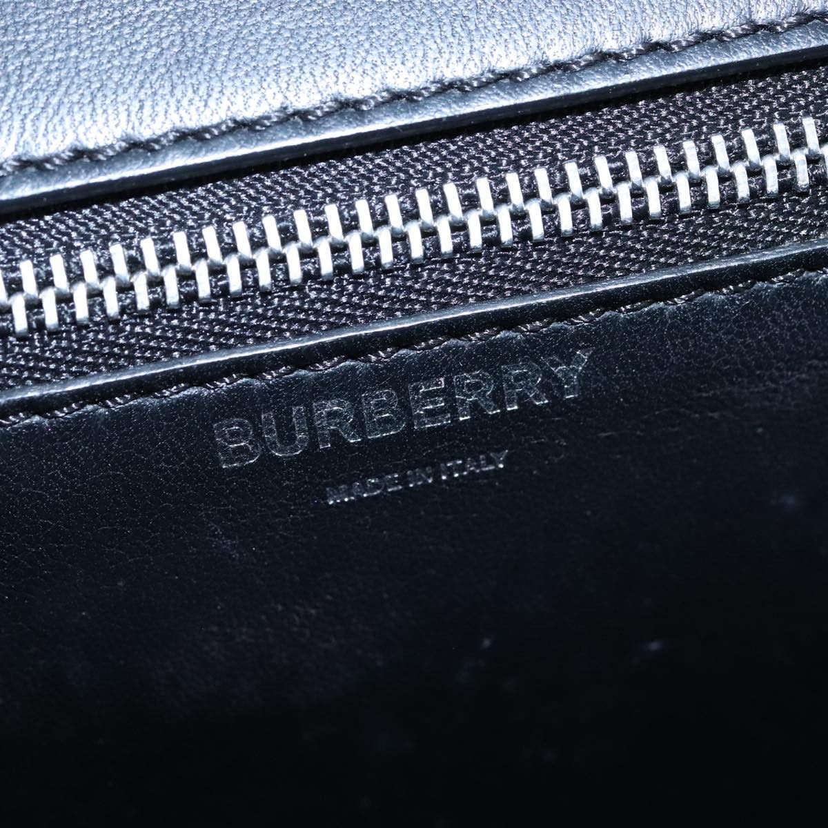 Burberry Tb Black Leather Shoulder Bag (Pre-Owned) Size ONE SIZE - 14 Thumbnail
