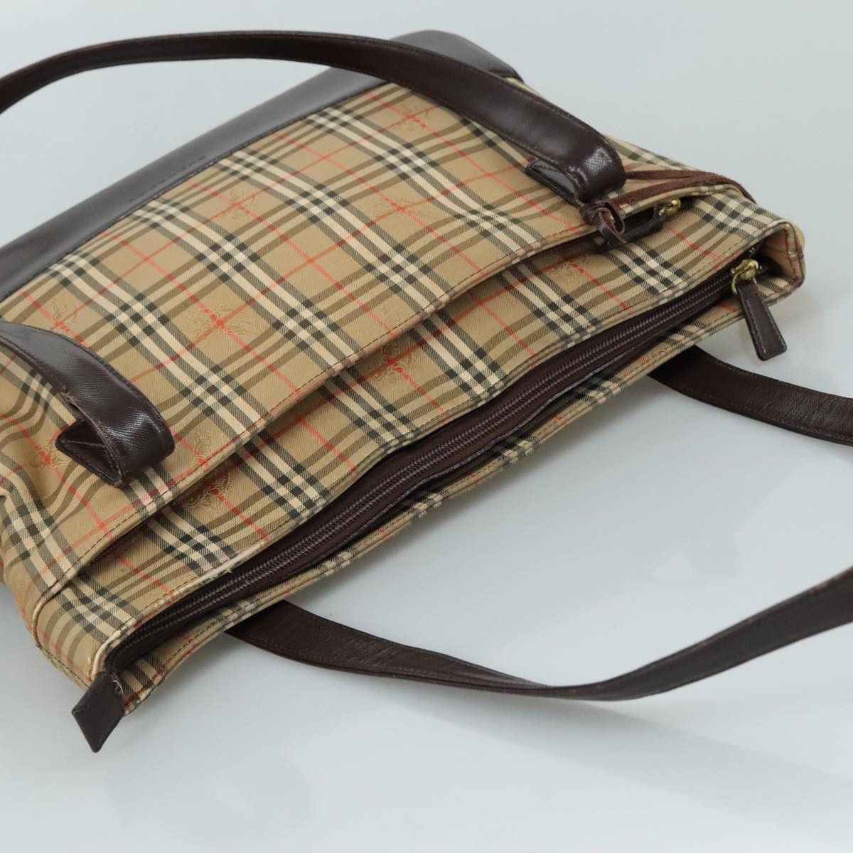 Burberry Nova Check Beige Canvas Shoulder Bag (Pre-Owned) Size ONE SIZE - 18 Thumbnail