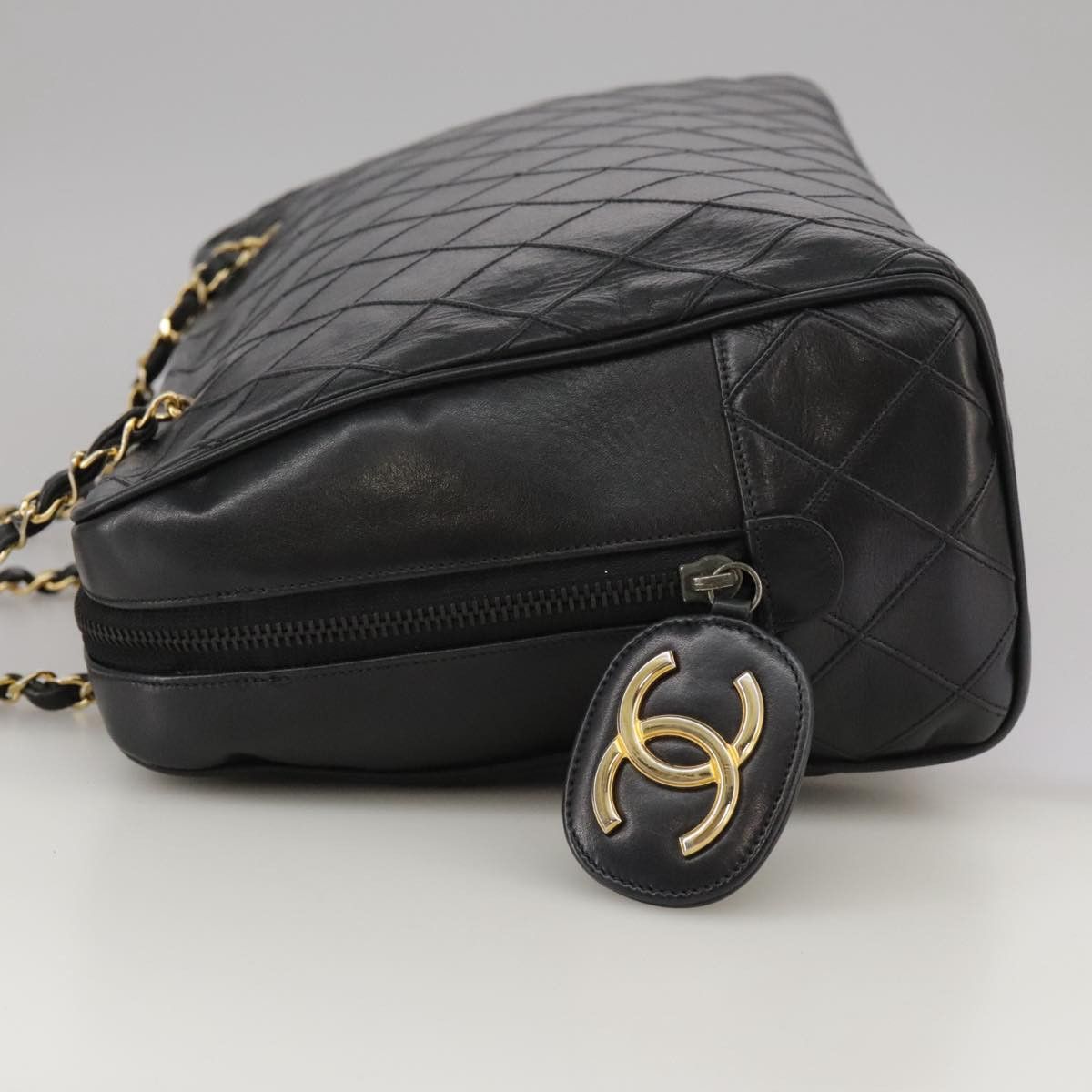 Chanel Camera Black Leather Shoulder Bag (Pre-Owned) Size ONE SIZE - 3 Thumbnail