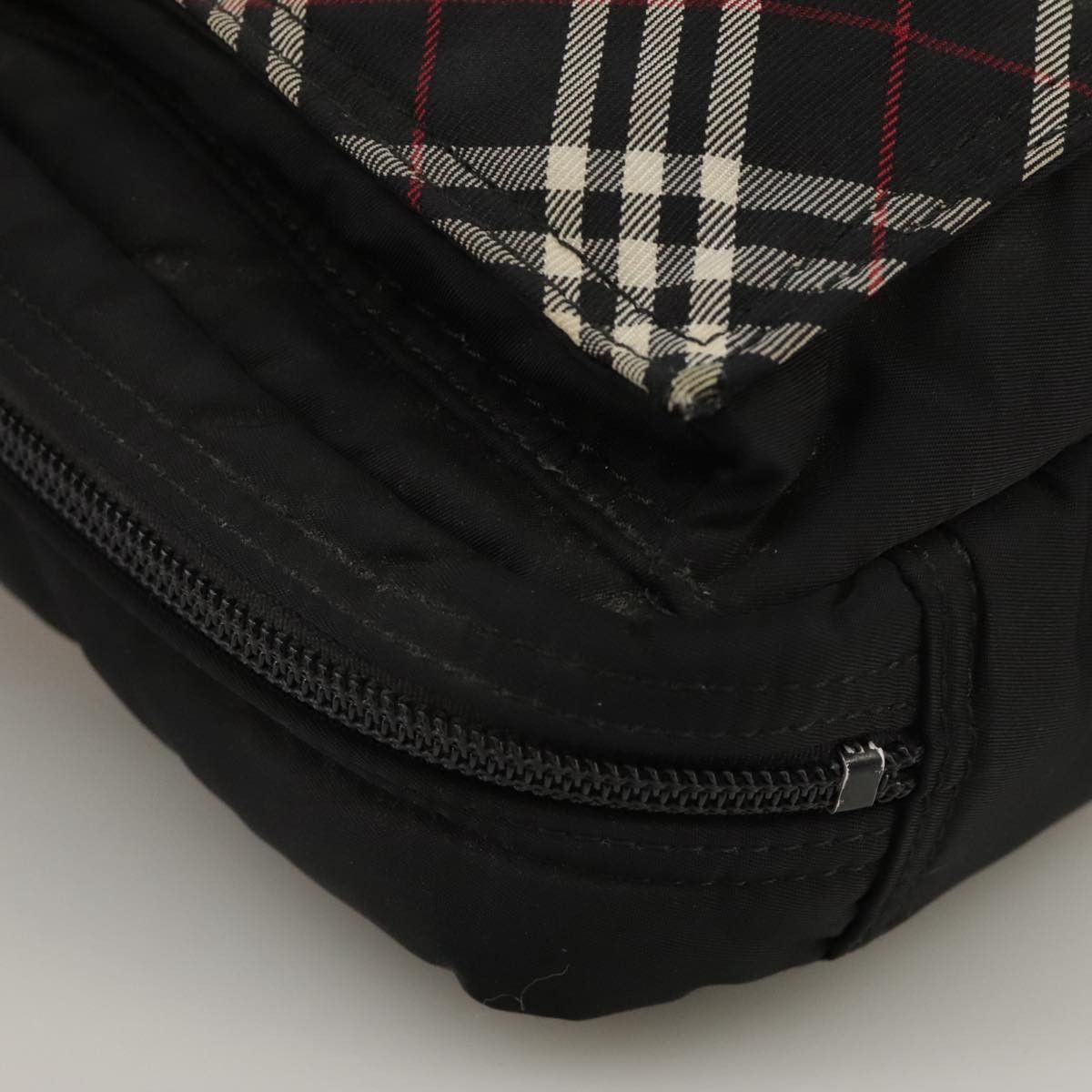 Burberry Black Label Black Synthetic Handbag (Pre-Owned) Size ONE SIZE - 6 Thumbnail