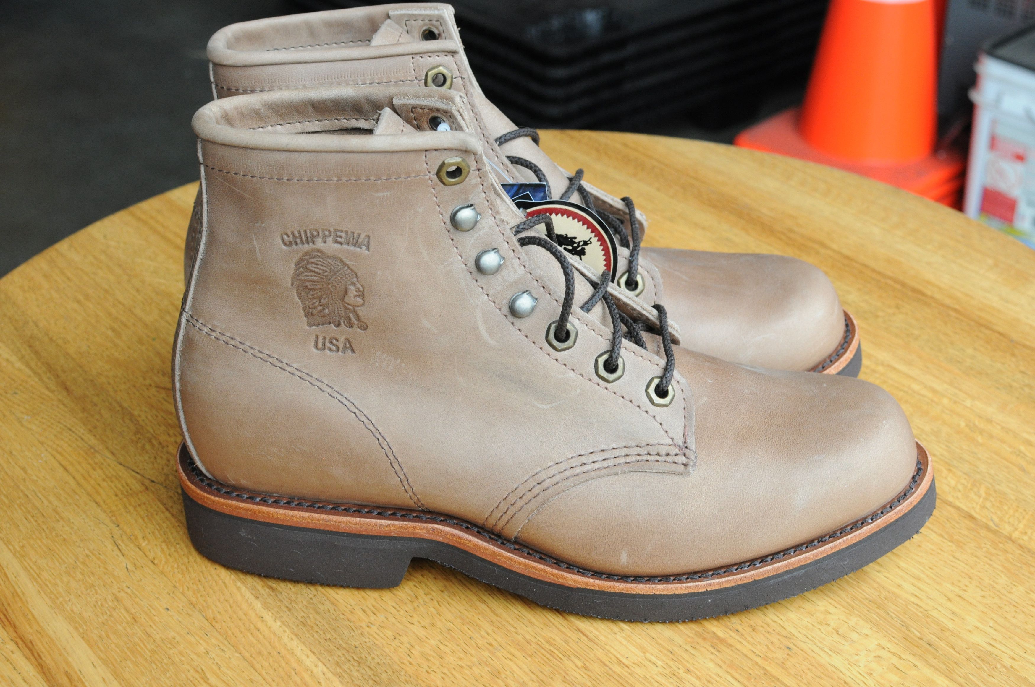 Chippewa cheap thompson boots