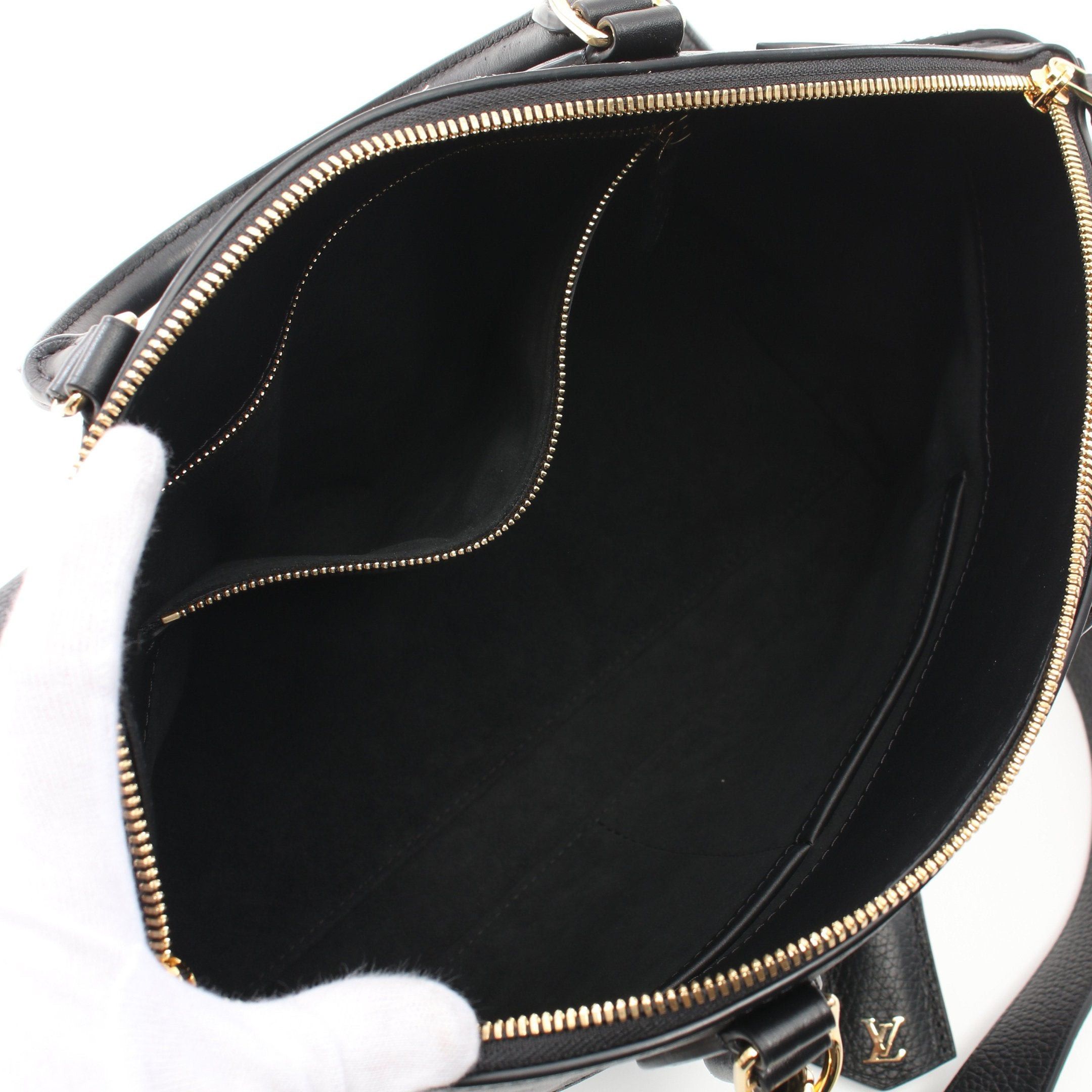 Louis Vuitton Louis Vuitton Vendome Handbag Leather Black Size ONE SIZE - 3 Thumbnail