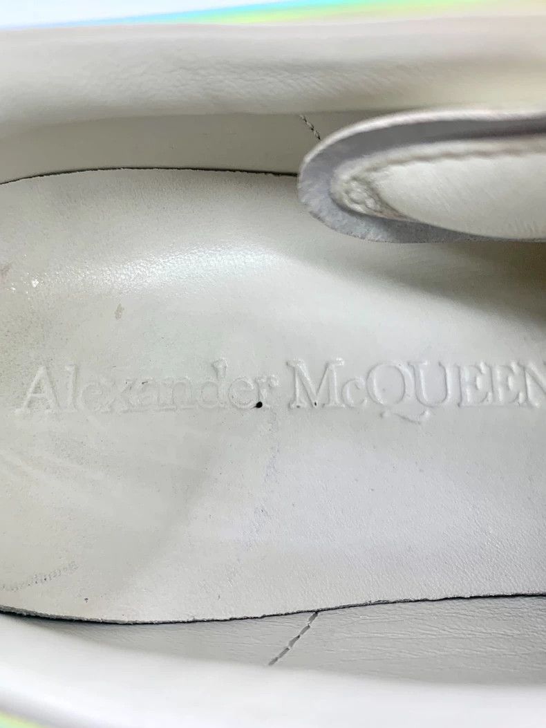 Alexander McQueen Alexander McQueen Alexander McQueen Size 35 White Laced Low-top Thick Sole Leather Casual Shoes Size US 5 / IT 35 - 7 Thumbnail