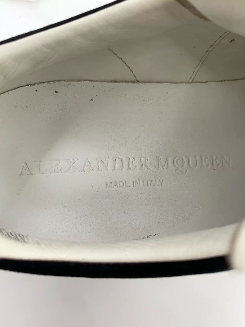 Alexander McQueen Alexander McQueen Thick-soled lace-up white casual shoes, size 36.5 Size US 6 / IT 36 - 7 Thumbnail