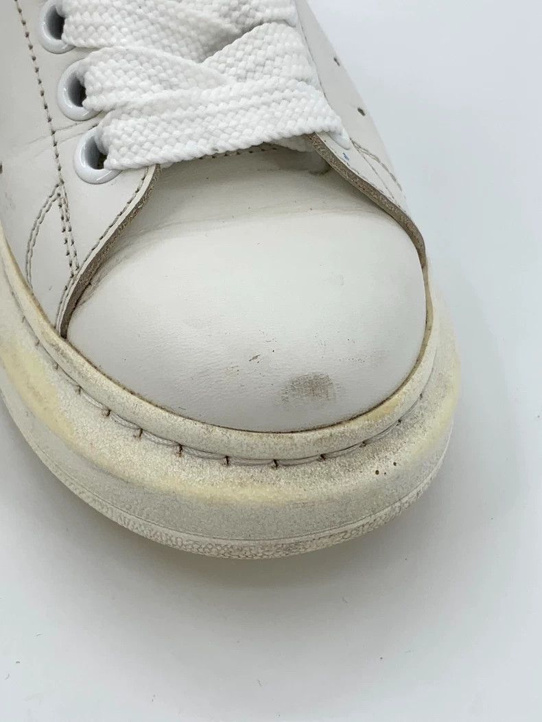 Alexander McQueen Alexander McQueen Thick-soled lace-up white casual shoes, size 36.5 Size US 6 / IT 36 - 9 Thumbnail