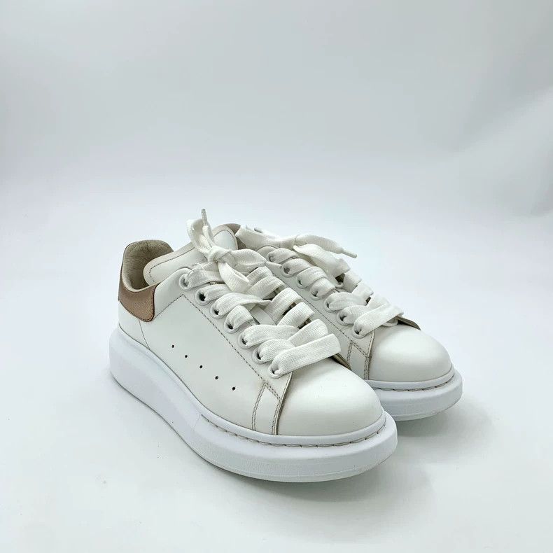 Alexander McQueen Alexander McQueen White thick-soled lace-up casual sports shoes, size 36.5 Size US 6 / IT 36 - 2 Thumbnail