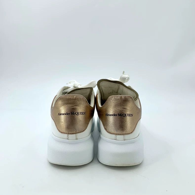 Alexander McQueen Alexander McQueen White thick-soled lace-up casual sports shoes, size 36.5 Size US 6 / IT 36 - 4 Thumbnail