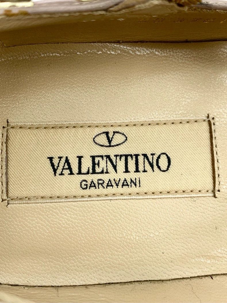 Valentino Valentino Size 36.5 Studs Neon Pink Pointed Toe Glossy Casual Sandals Size US 6 / IT 36 - 7 Thumbnail