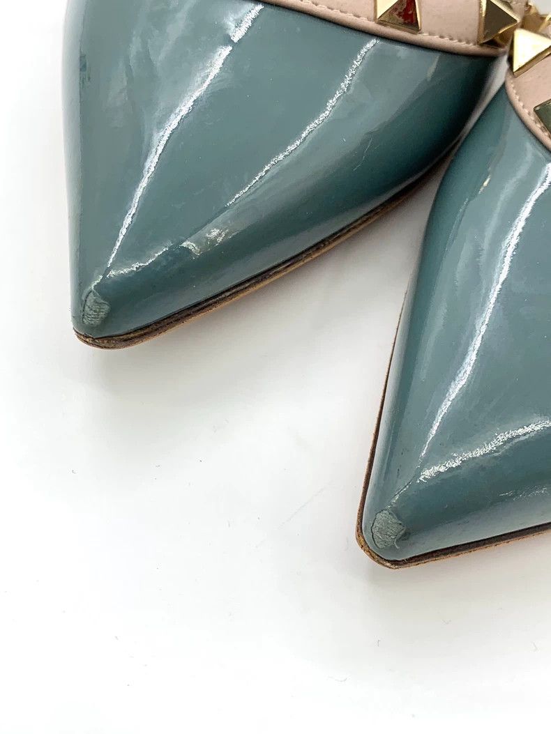 Valentino Valentino Size 35 Peacock Blue Studs Patent Leather Pointed Toe Flat Shoes Size US 5 / IT 35 - 9 Thumbnail