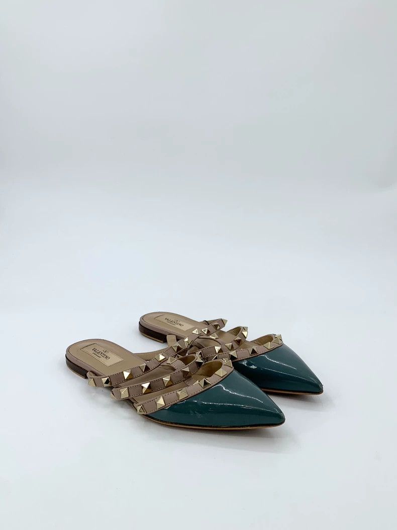 Valentino Valentino Size 35 Peacock Blue Studs Patent Leather Pointed Toe Flat Shoes Size US 5 / IT 35 - 2 Thumbnail