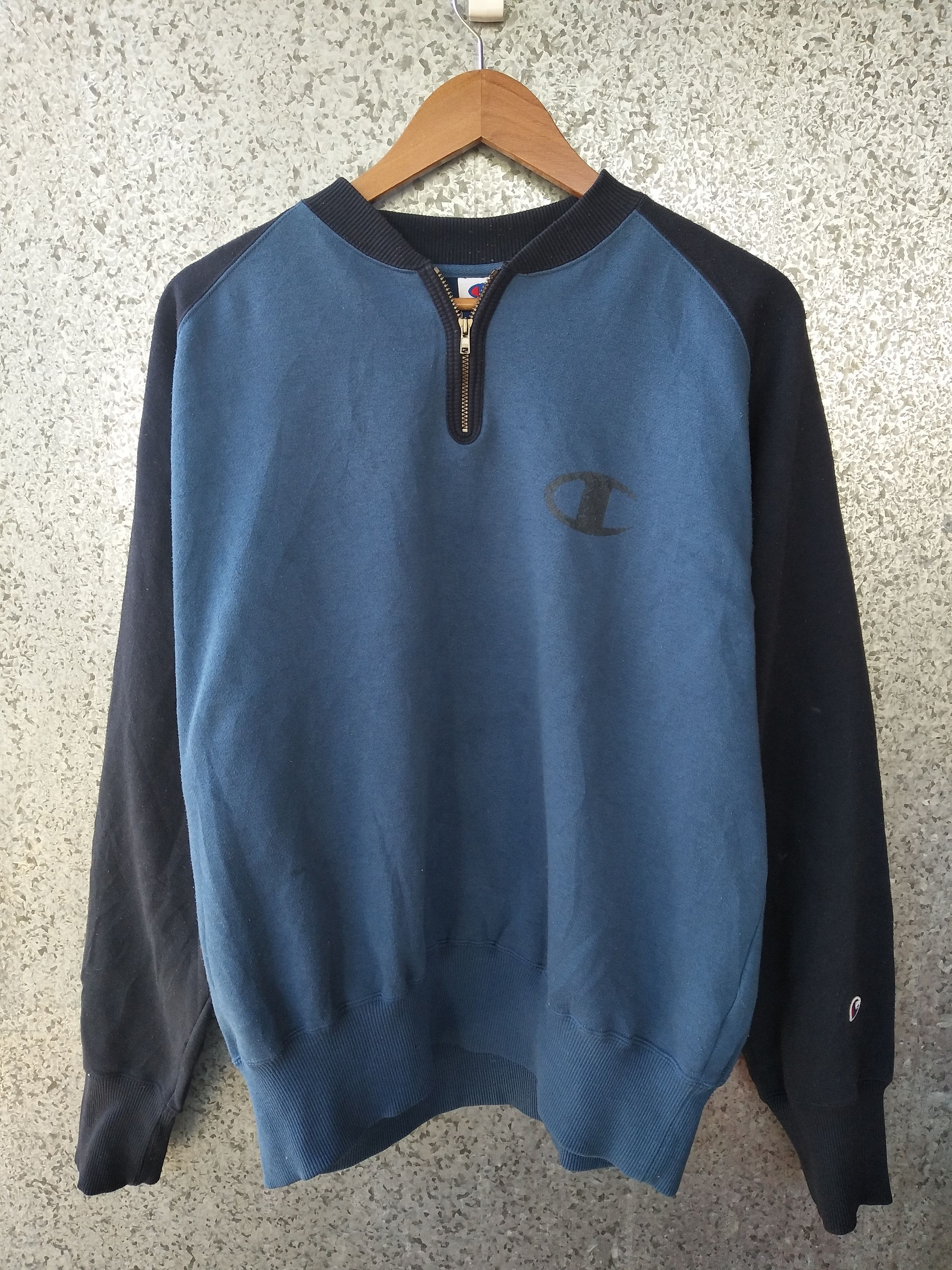 Champion Vintage CHAMPION sweatshirt half zipper big logo Size US XL / EU 56 / 4 - 1 Thumbnail