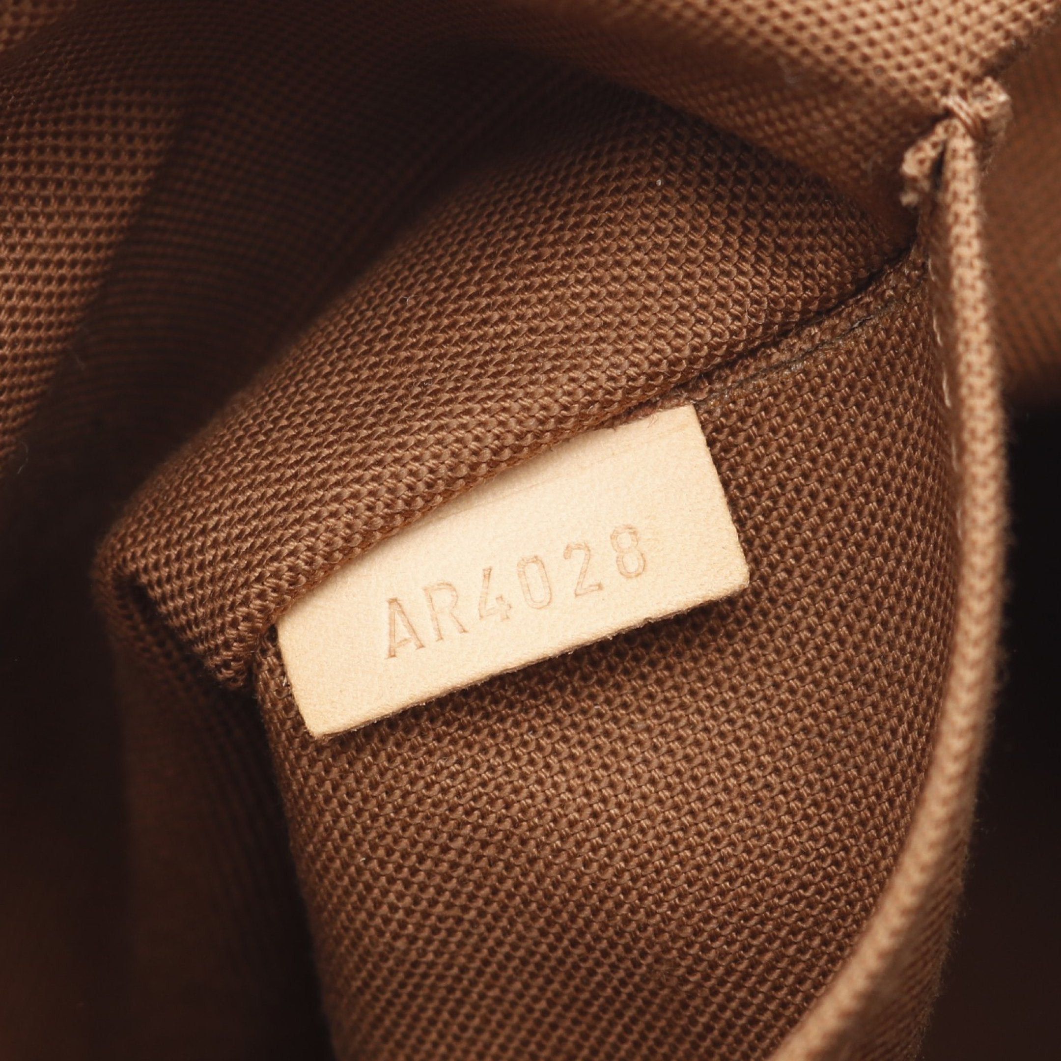 Louis Vuitton Louis Vuitton Tivoli Pm Monogram Handbag Leather Brown Size ONE SIZE - 5 Thumbnail