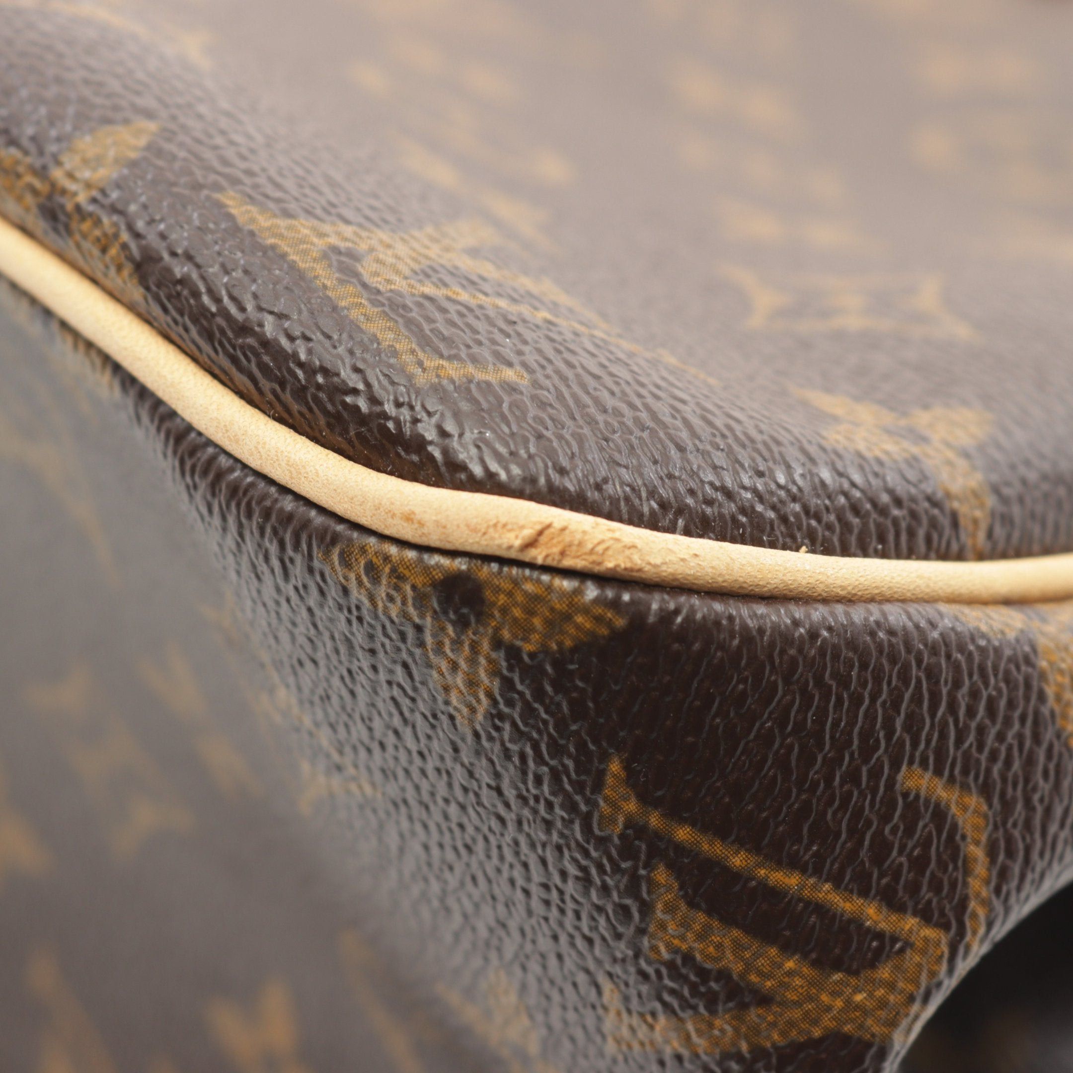 Louis Vuitton Louis Vuitton Batignolles Horizontal Monogram Shoulder Bag Leather Brown Size ONE SIZE - 7 Thumbnail
