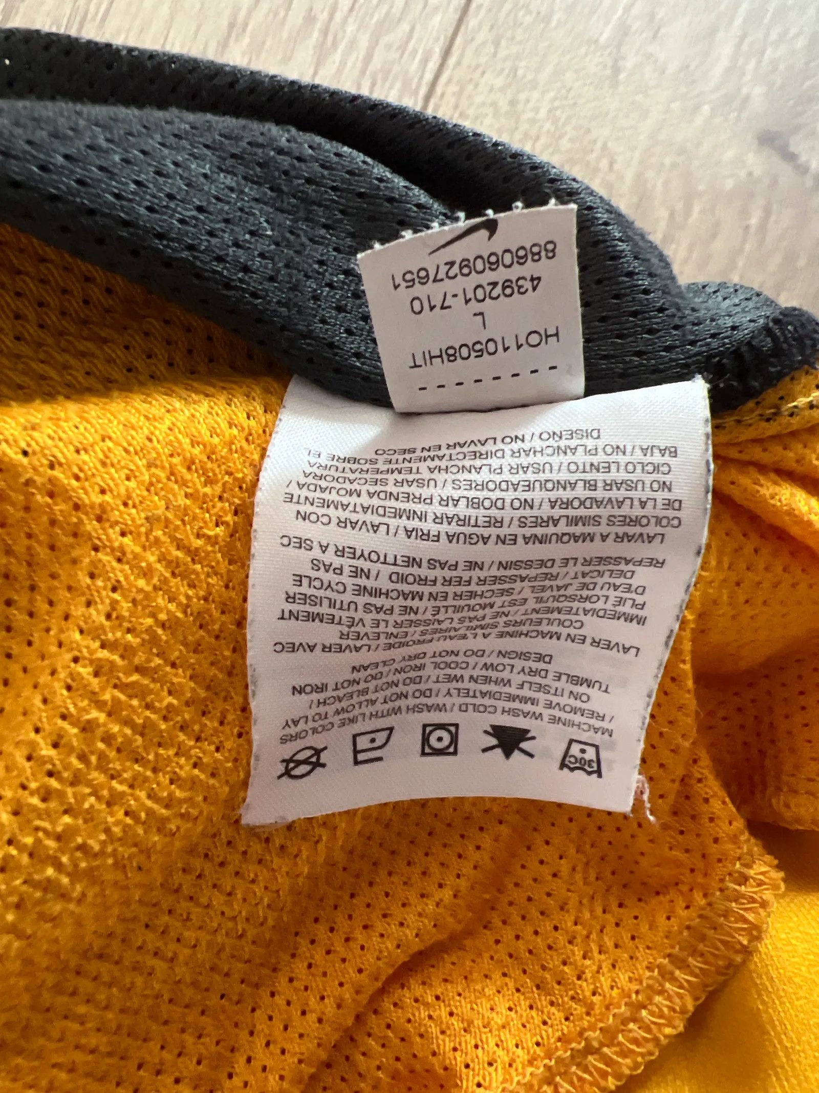 Nike Nike Nike shorts Shorts Size US 34 / EU 50 - 4 Thumbnail