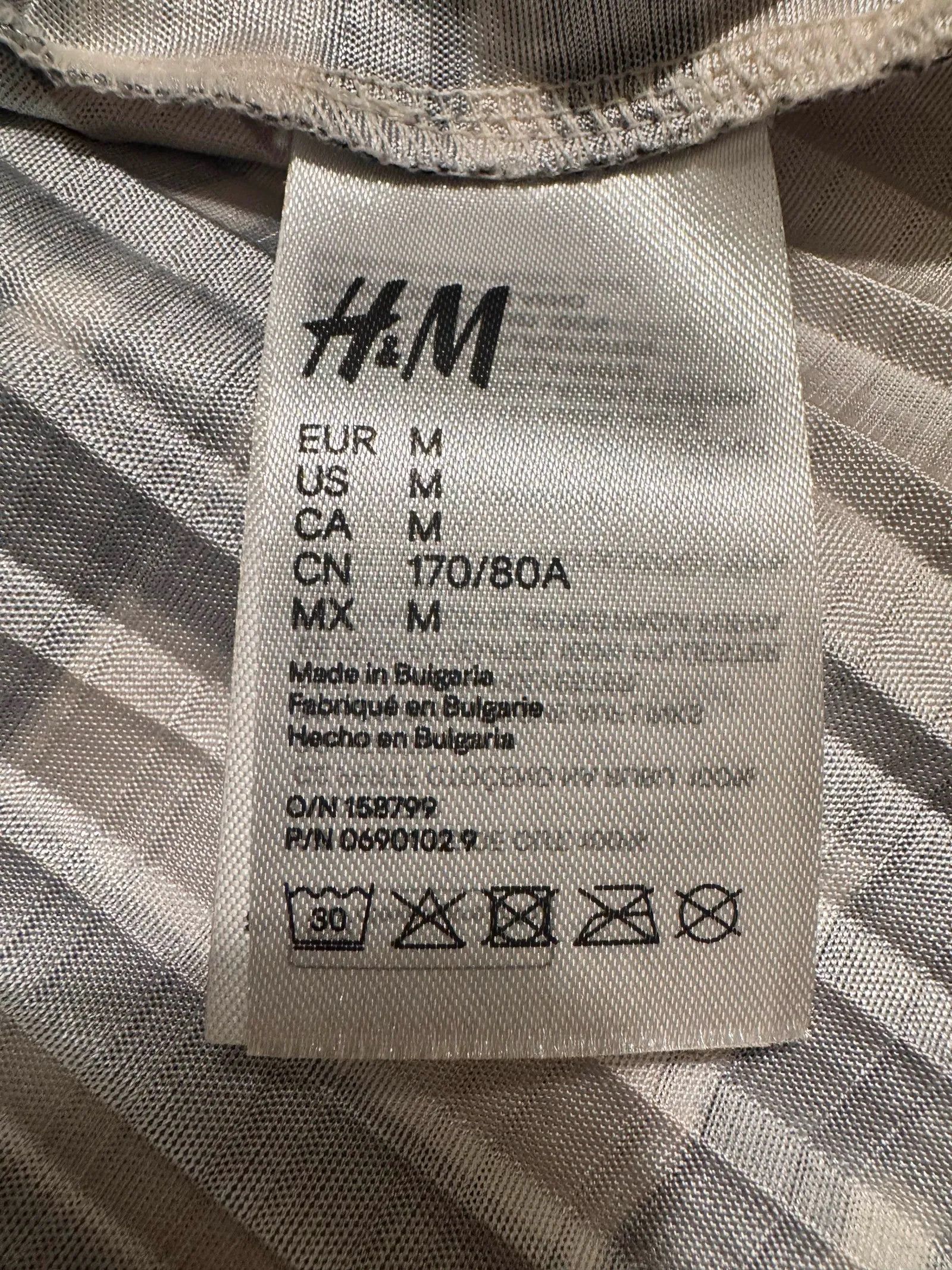 H&M H&M Skirt Size 28" / US 6 / IT 42 - 2 Thumbnail