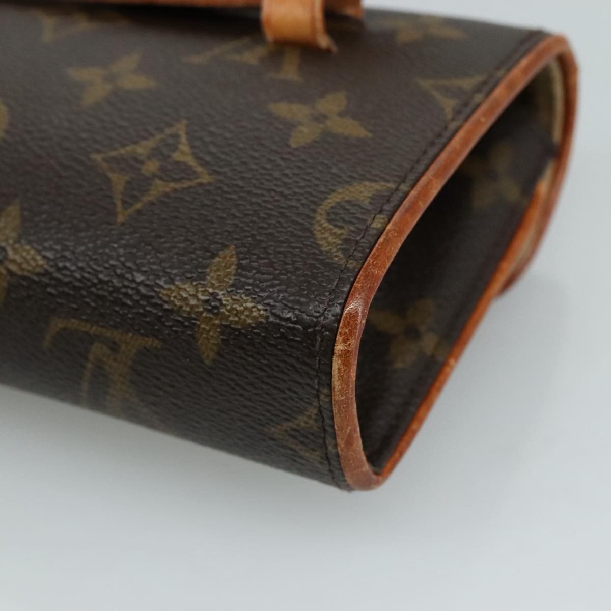 Louis Vuitton Florentine Brown Canvas Clutch Bag (Pre-Owned) Size ONE SIZE - 11 Thumbnail