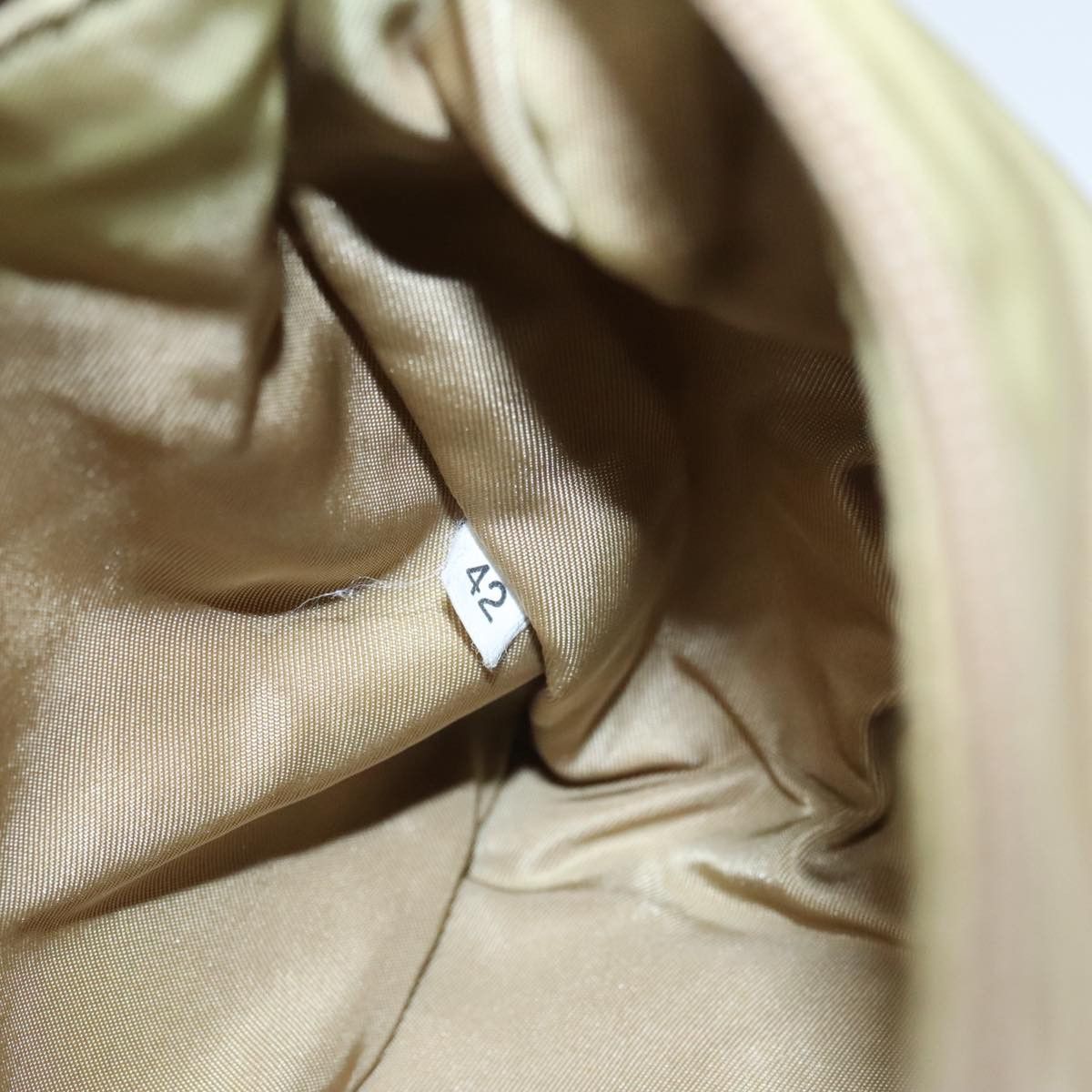 Prada Re-Edition Beige Synthetic Clutch Bag (Pre-Owned) Size ONE SIZE - 13 Thumbnail