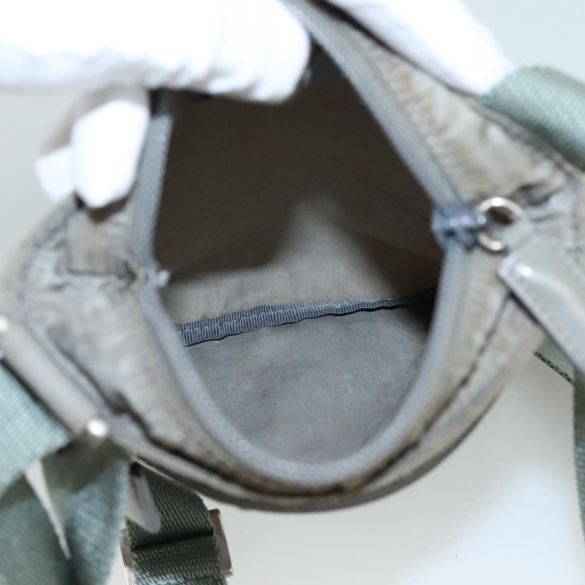 Prada Grey Synthetic Shoulder Bag (Pre-Owned) Size ONE SIZE - 17 Thumbnail