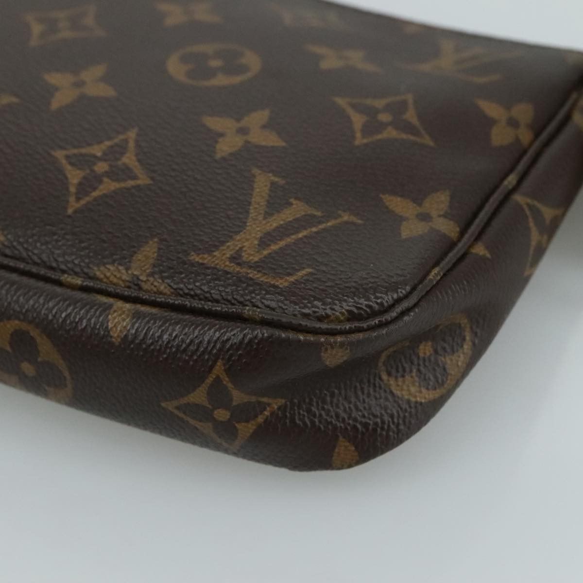 Louis Vuitton Pochette Accessoire Brown Canvas Clutch Bag (Pre-Owned) Size ONE SIZE - 6 Thumbnail
