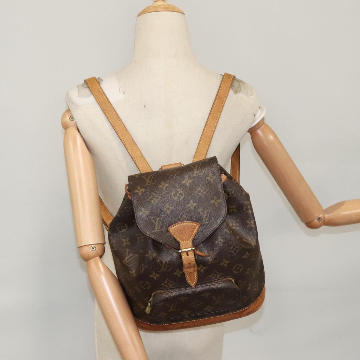 Louis Vuitton Montsouris Mm Brown Canvas Backpack Bag (Pre-Owned) Size ONE SIZE - 17 Thumbnail