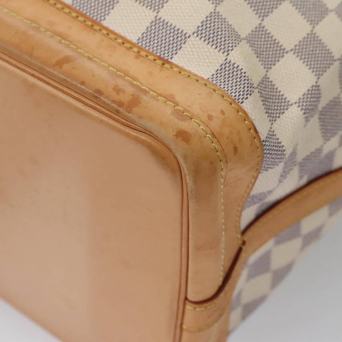 Louis Vuitton Noe White Canvas Shoulder Bag (Pre-Owned) Size ONE SIZE - 11 Thumbnail