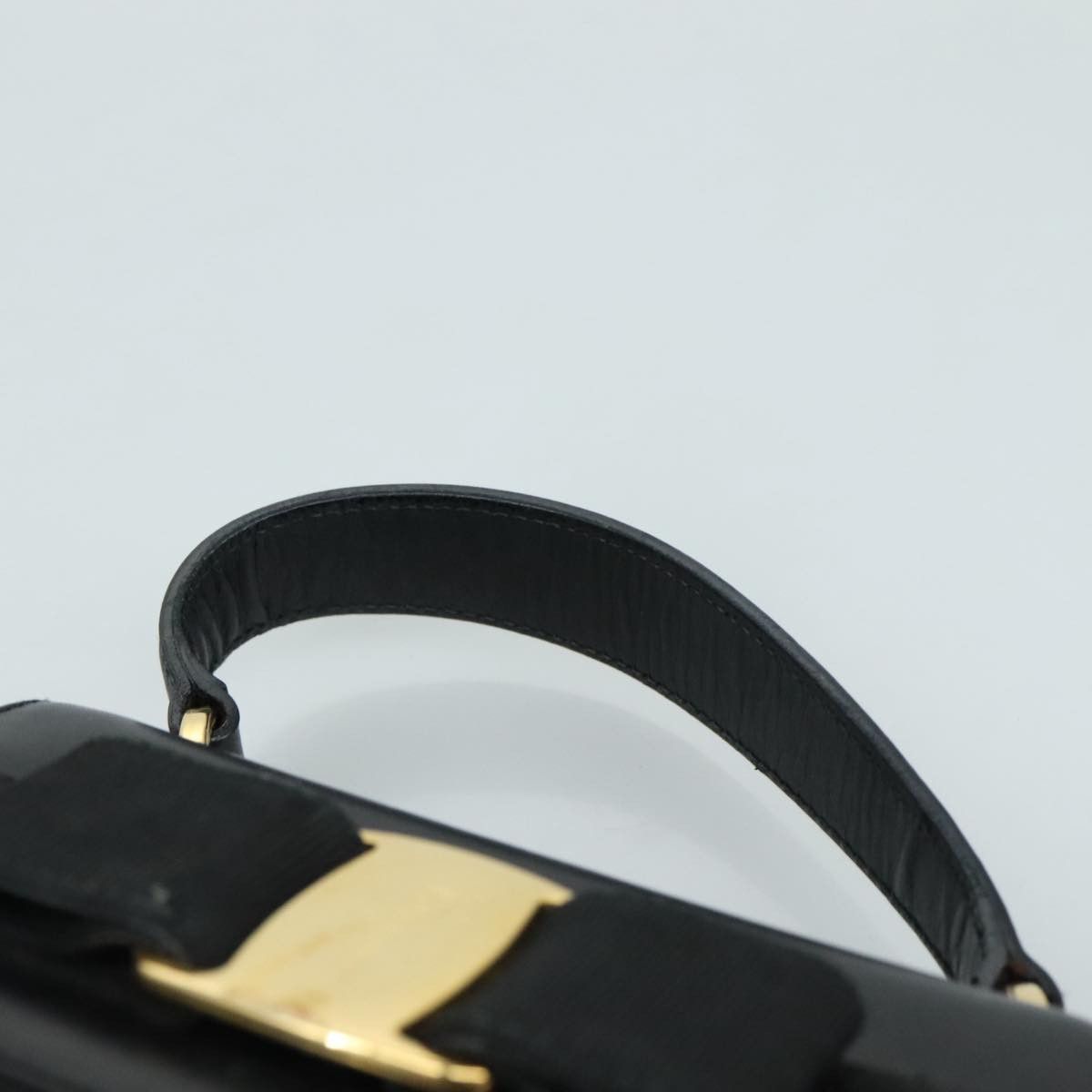 Salvatore Ferragamo Vara Black Leather Handbag (Pre-Owned) Size ONE SIZE - 6 Thumbnail