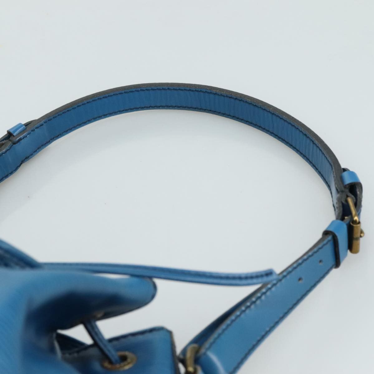 Louis Vuitton Noe Blue Leather Shoulder Bag (Pre-Owned) Size ONE SIZE - 18 Thumbnail