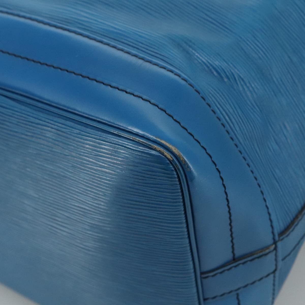 Louis Vuitton Noe Blue Leather Shoulder Bag (Pre-Owned) Size ONE SIZE - 9 Thumbnail