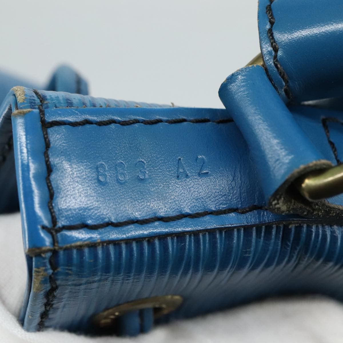 Louis Vuitton Noe Blue Leather Shoulder Bag (Pre-Owned) Size ONE SIZE - 12 Thumbnail