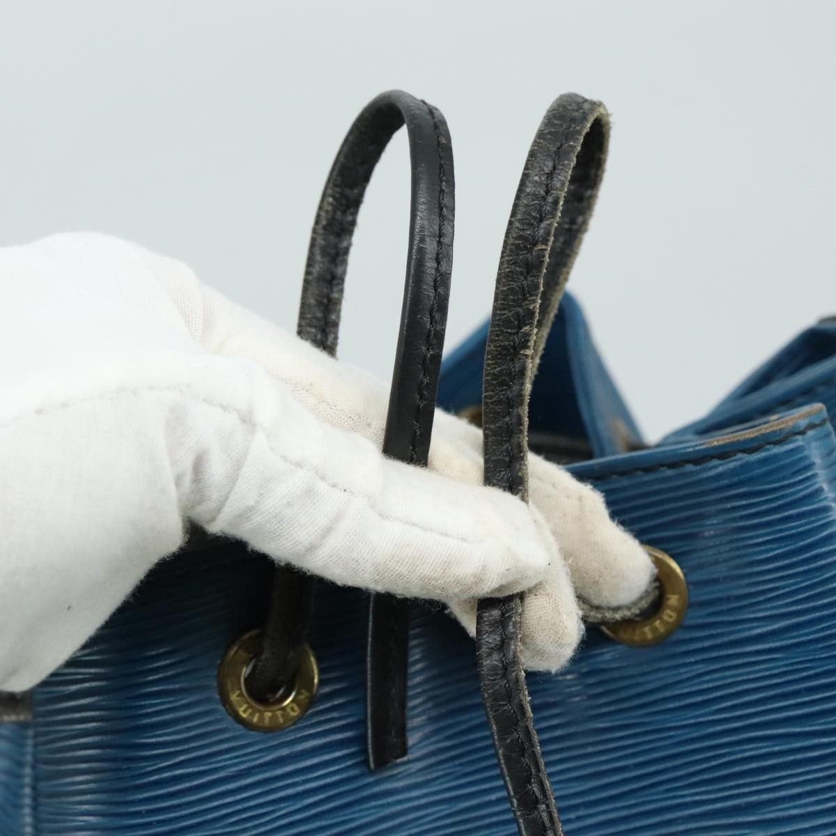 Louis Vuitton Petit Noé Blue Leather Shoulder Bag (Pre-Owned) Size ONE SIZE - 12 Thumbnail