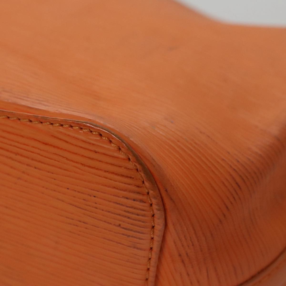 Louis Vuitton Mandala Orange Leather Shoulder Bag (Pre-Owned) Size ONE SIZE - 7 Thumbnail