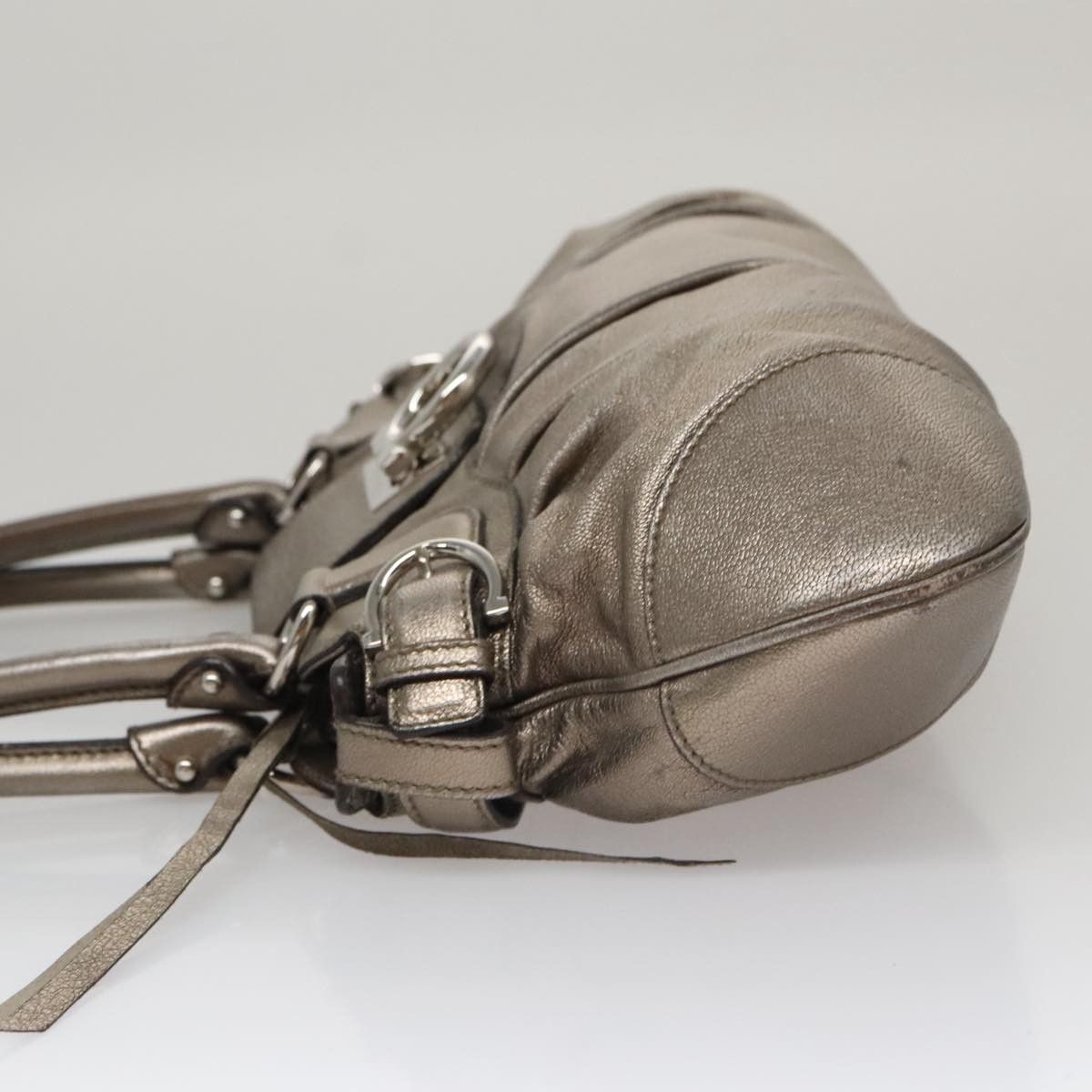 Salvatore Ferragamo Gancini Silver Leather Shoulder Bag (Pre-Owned) Size ONE SIZE - 4 Thumbnail