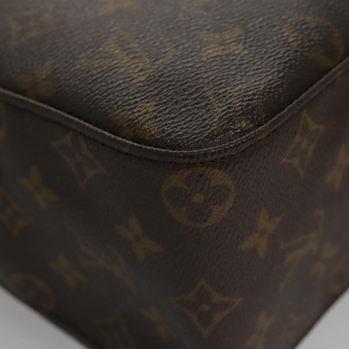 Louis Vuitton Looping Gm Brown Canvas Shoulder Bag (Pre-Owned) Size ONE SIZE - 9 Thumbnail