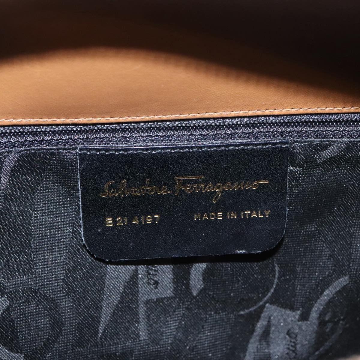Salvatore Ferragamo Gancini Brown Leather Handbag (Pre-Owned) Size ONE SIZE - 14 Thumbnail
