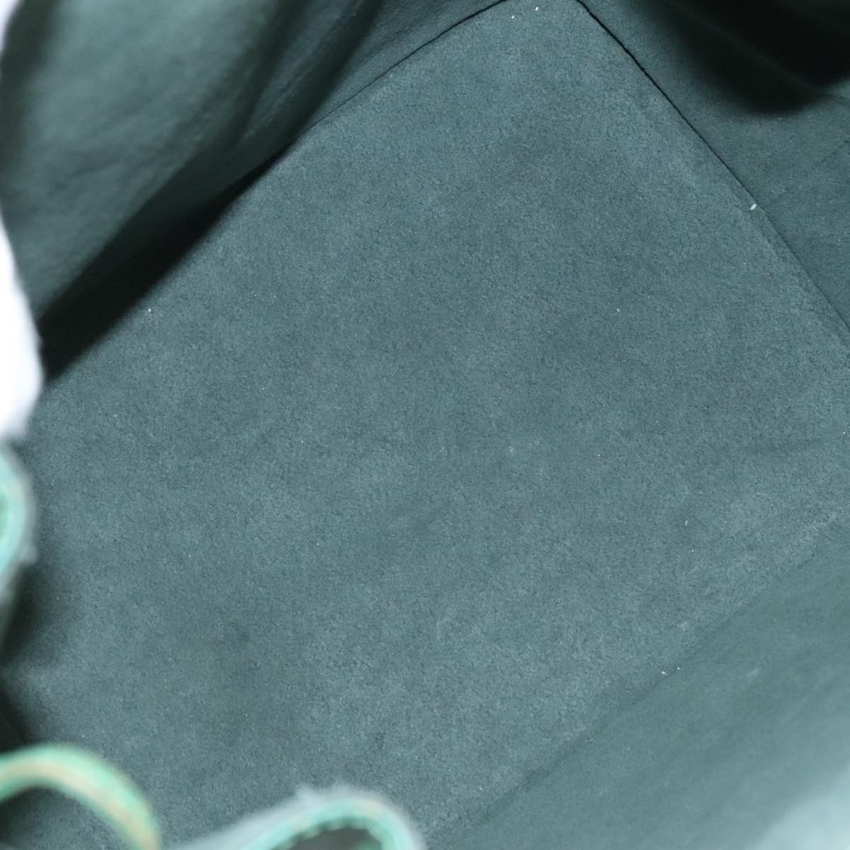 Louis Vuitton Noé Green Leather Shoulder Bag (Pre-Owned) Size ONE SIZE - 8 Thumbnail