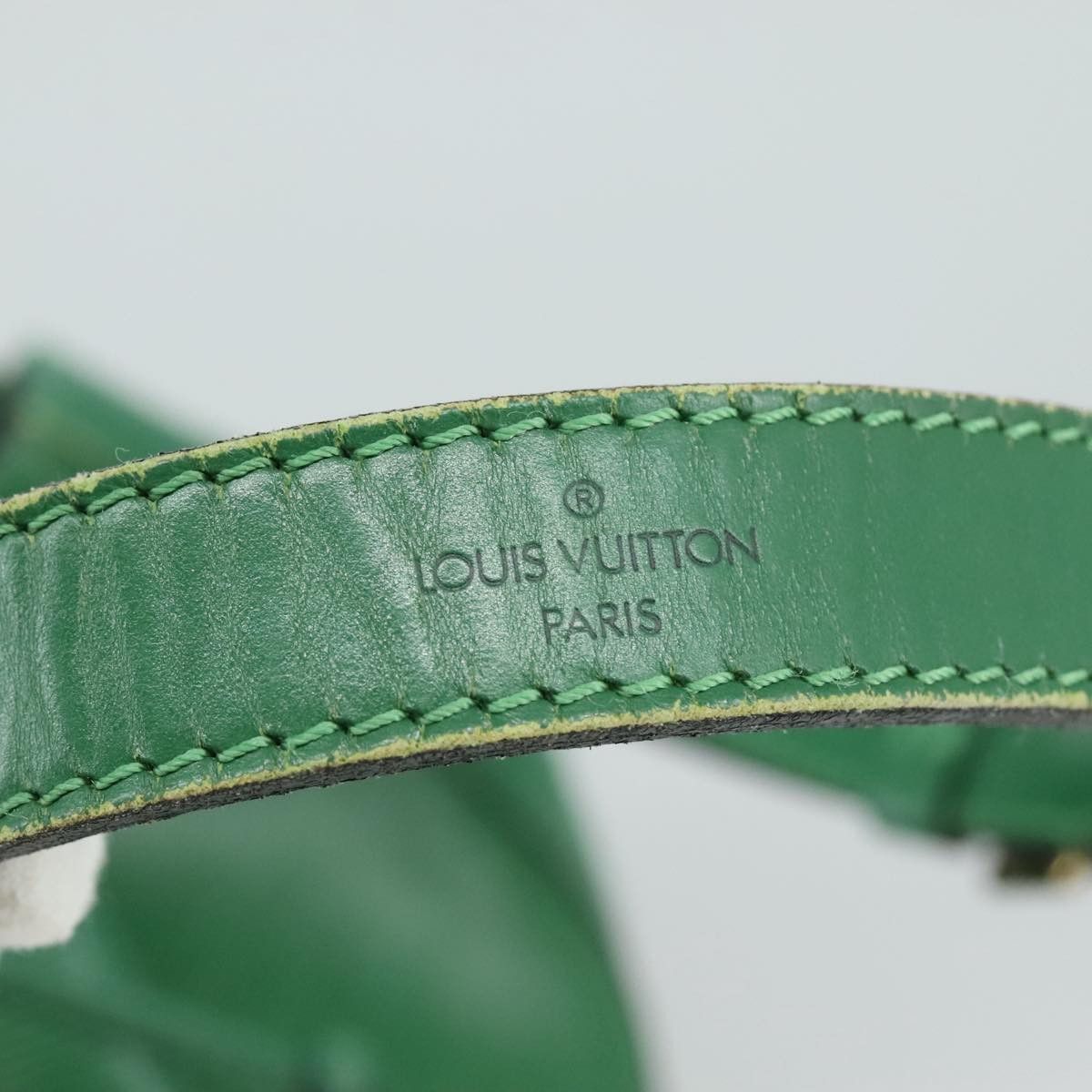 Louis Vuitton Petit Noé Green Leather Shoulder Bag (Pre-Owned) Size ONE SIZE - 20 Thumbnail