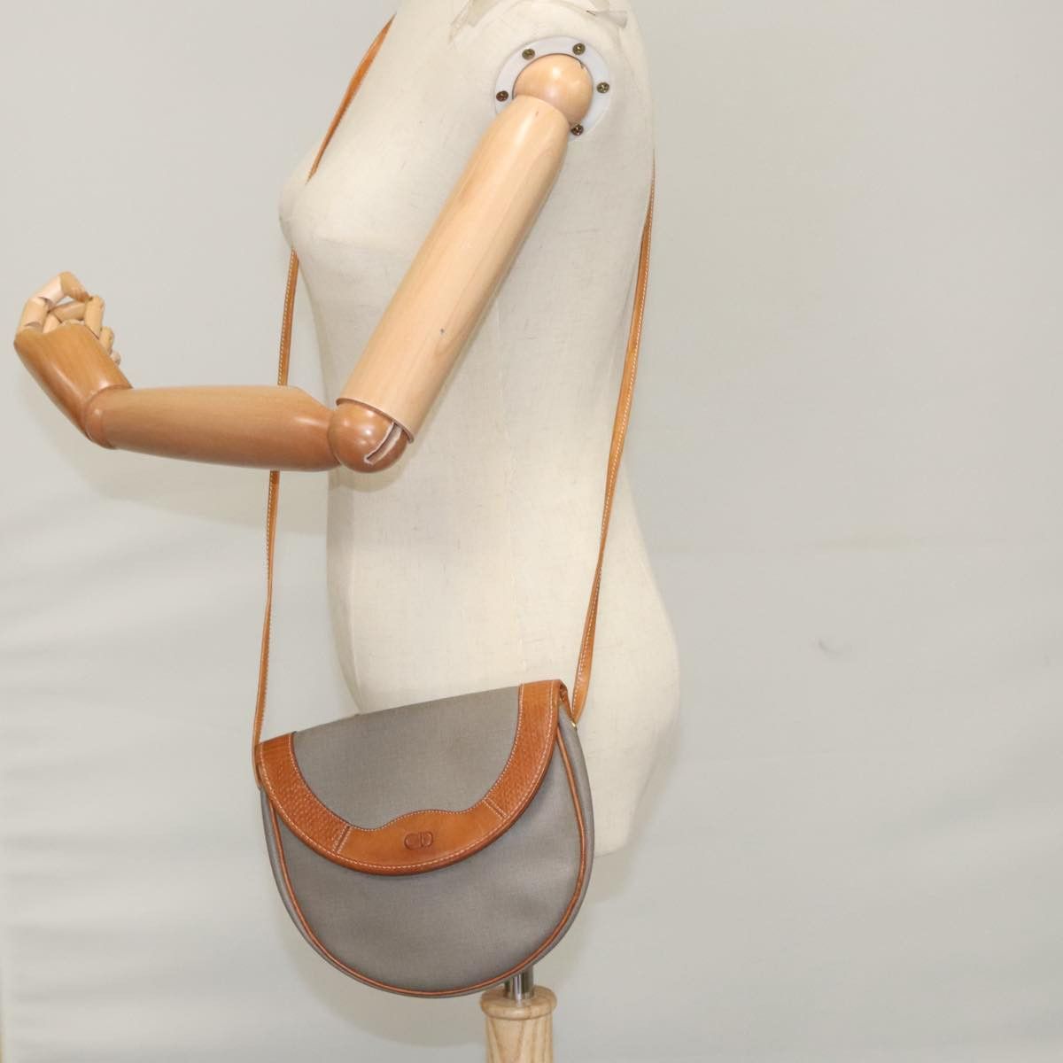 Dior Grey Leather Shoulder Bag (Pre-Owned) Size ONE SIZE - 13 Thumbnail