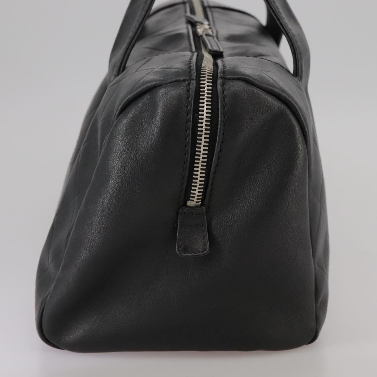 Chanel Logo Cc Black Leather Handbag (Pre-Owned) Size ONE SIZE - 3 Thumbnail