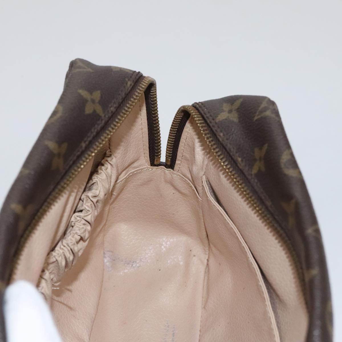 Louis Vuitton Trousse Toilette 28 Brown Canvas Clutch Bag (Pre-Owned) Size ONE SIZE - 10 Thumbnail
