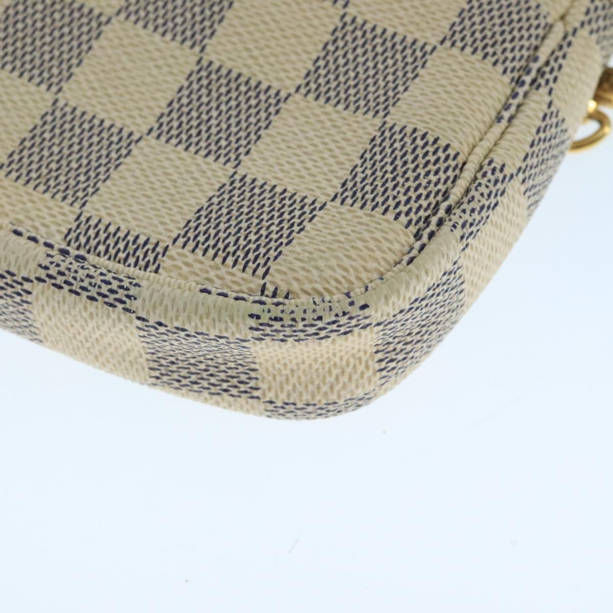 Louis Vuitton Mini Pochette Accessoires White Canvas Clutch Bag Size ONE SIZE - 9 Thumbnail