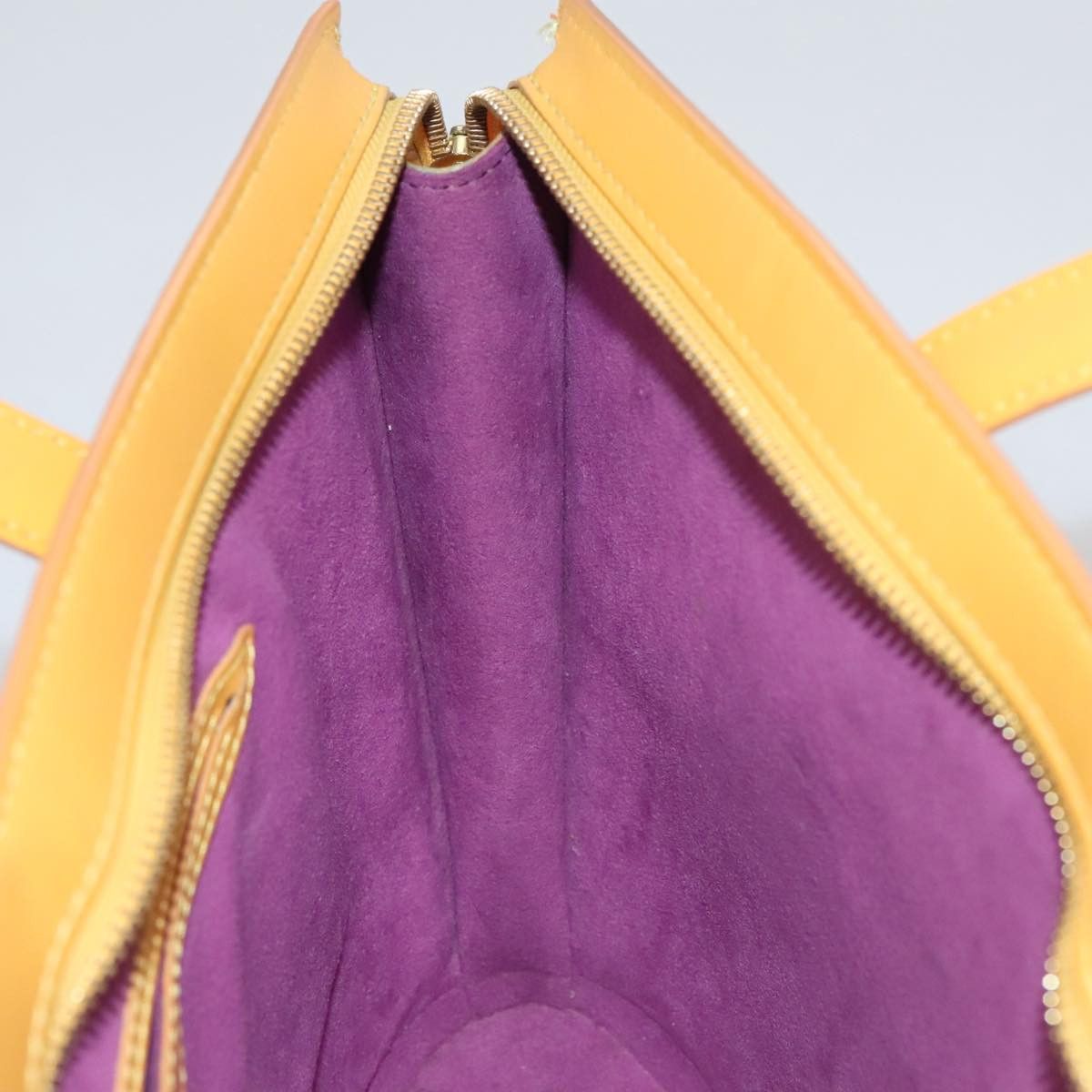 Louis Vuitton Saint Jacques Yellow Leather Handbag (Pre-Owned) Size ONE SIZE - 20 Thumbnail